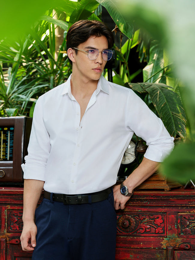 Men White Solid Casual Shirt