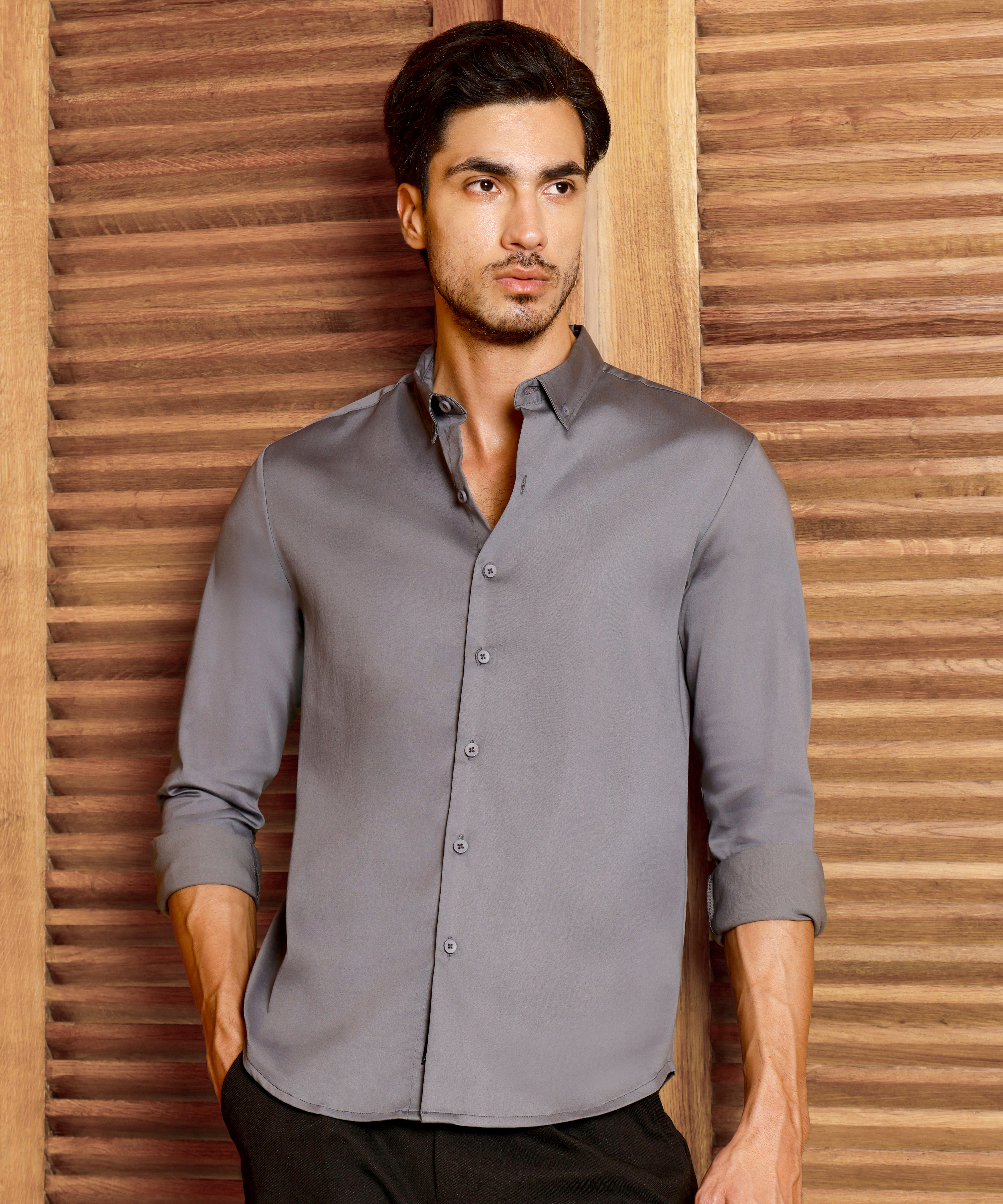 Men Grey Solid Slim Fit Shirt