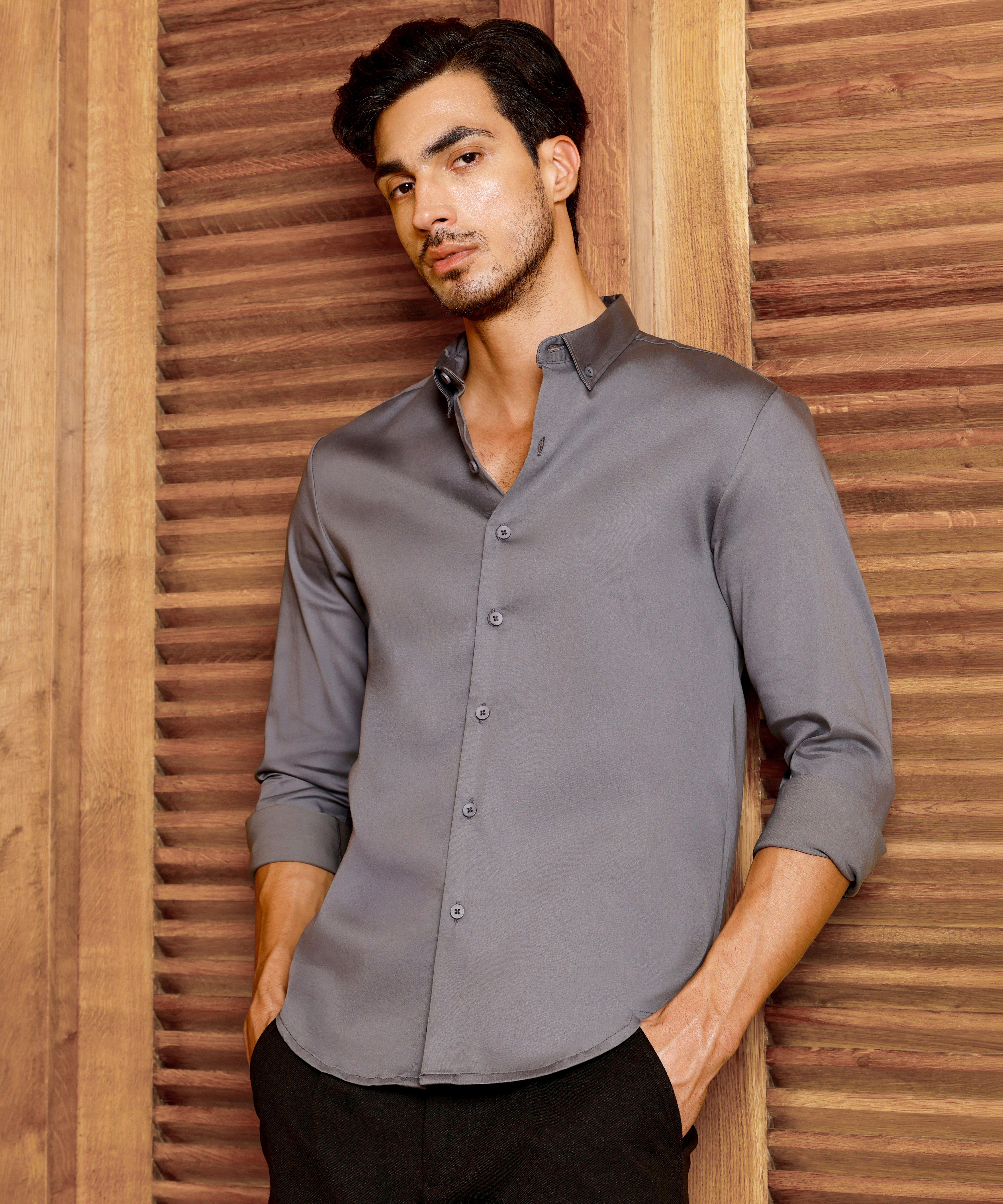 Men Grey Solid Slim Fit Shirt
