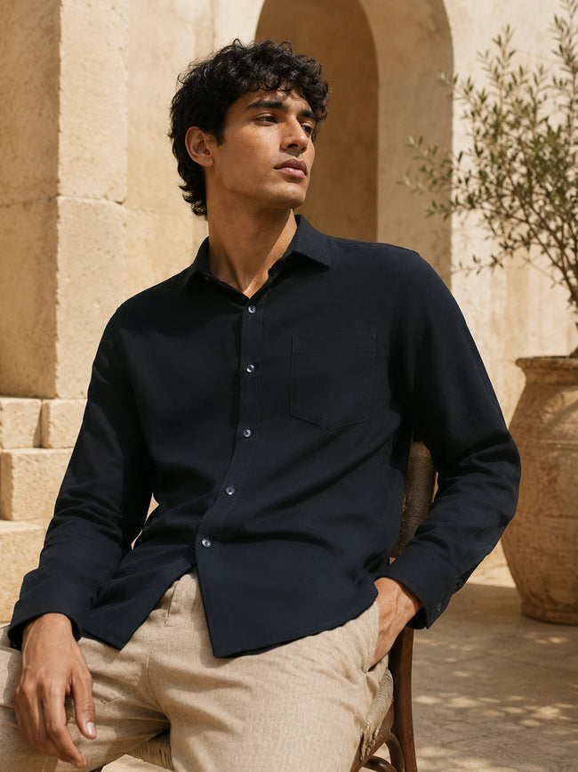 Men Black Solid Shirt