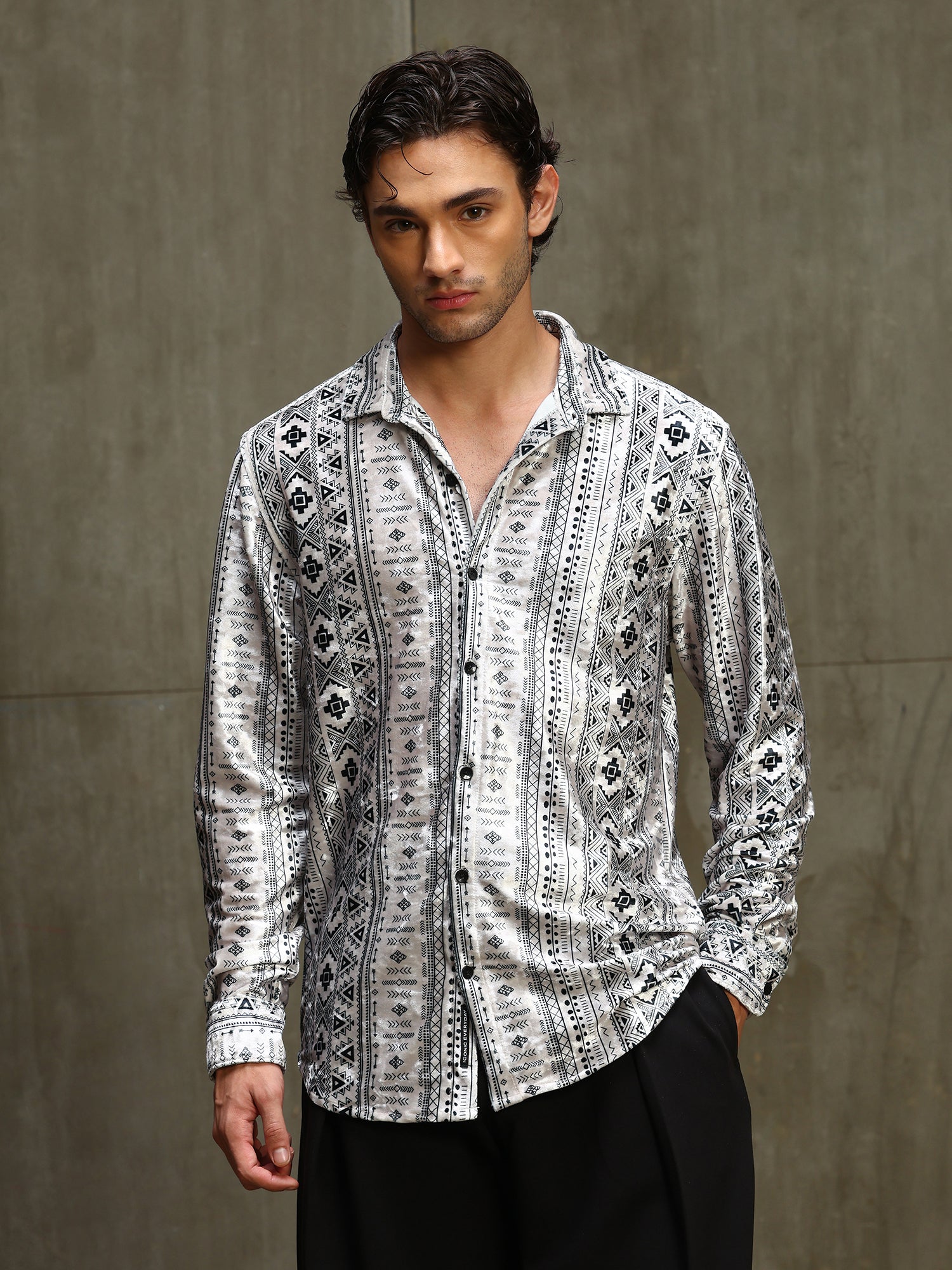 Men White Geometric Print Shirt