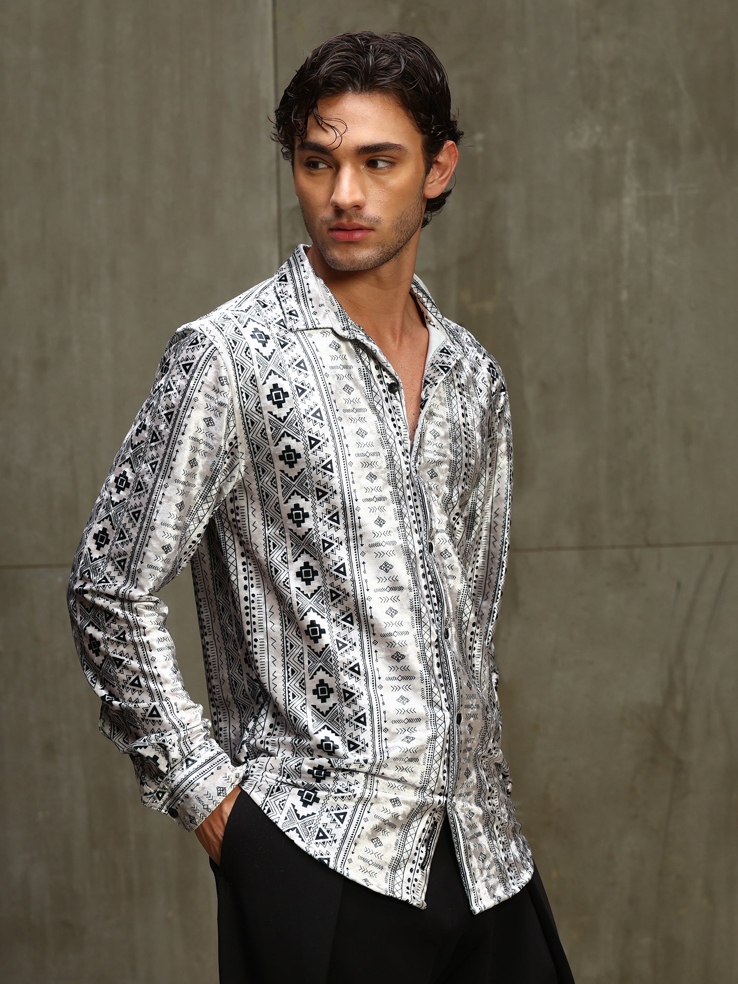 Men White Geometric Print Shirt
