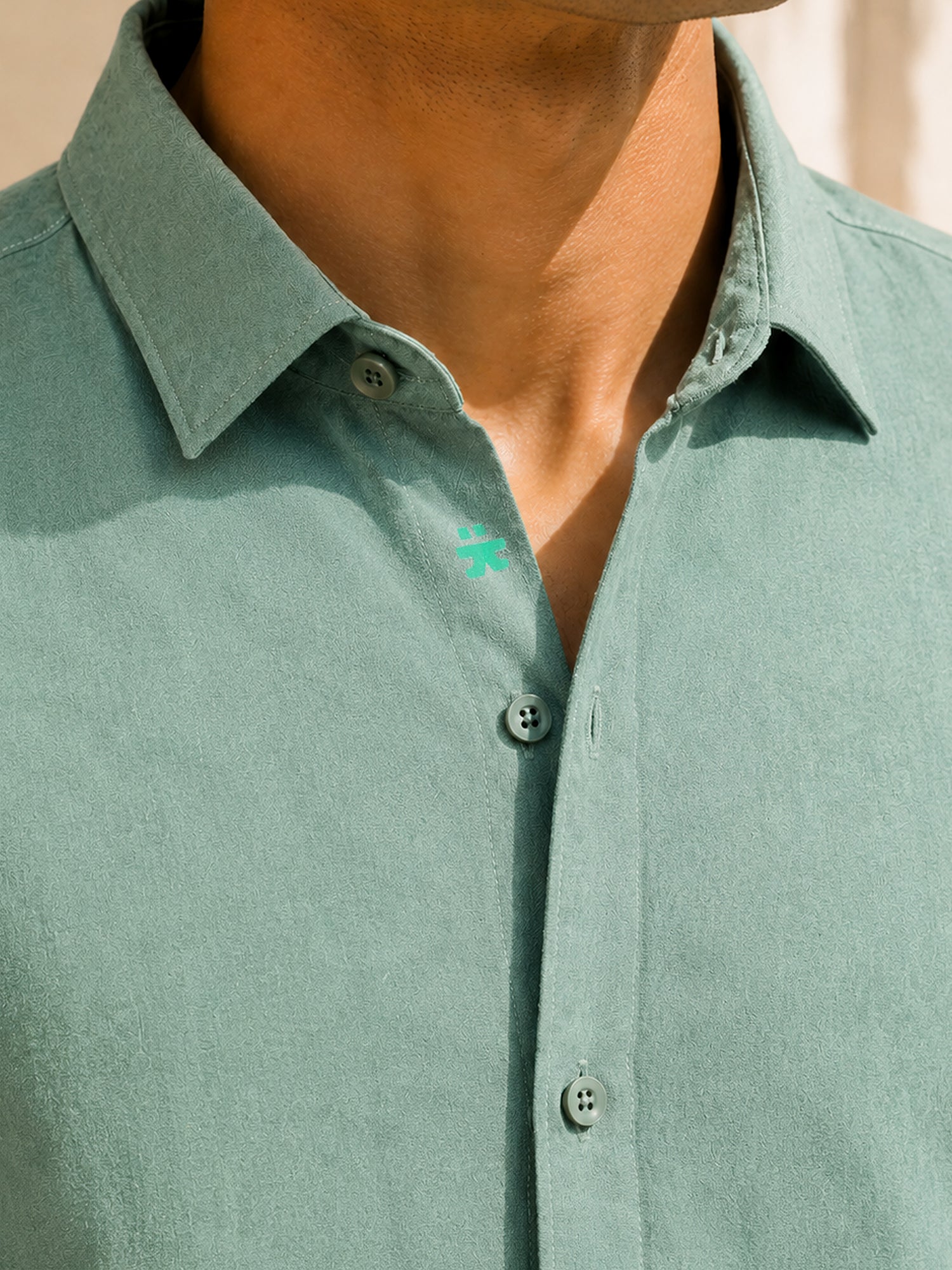 Men Green Solid Shirt