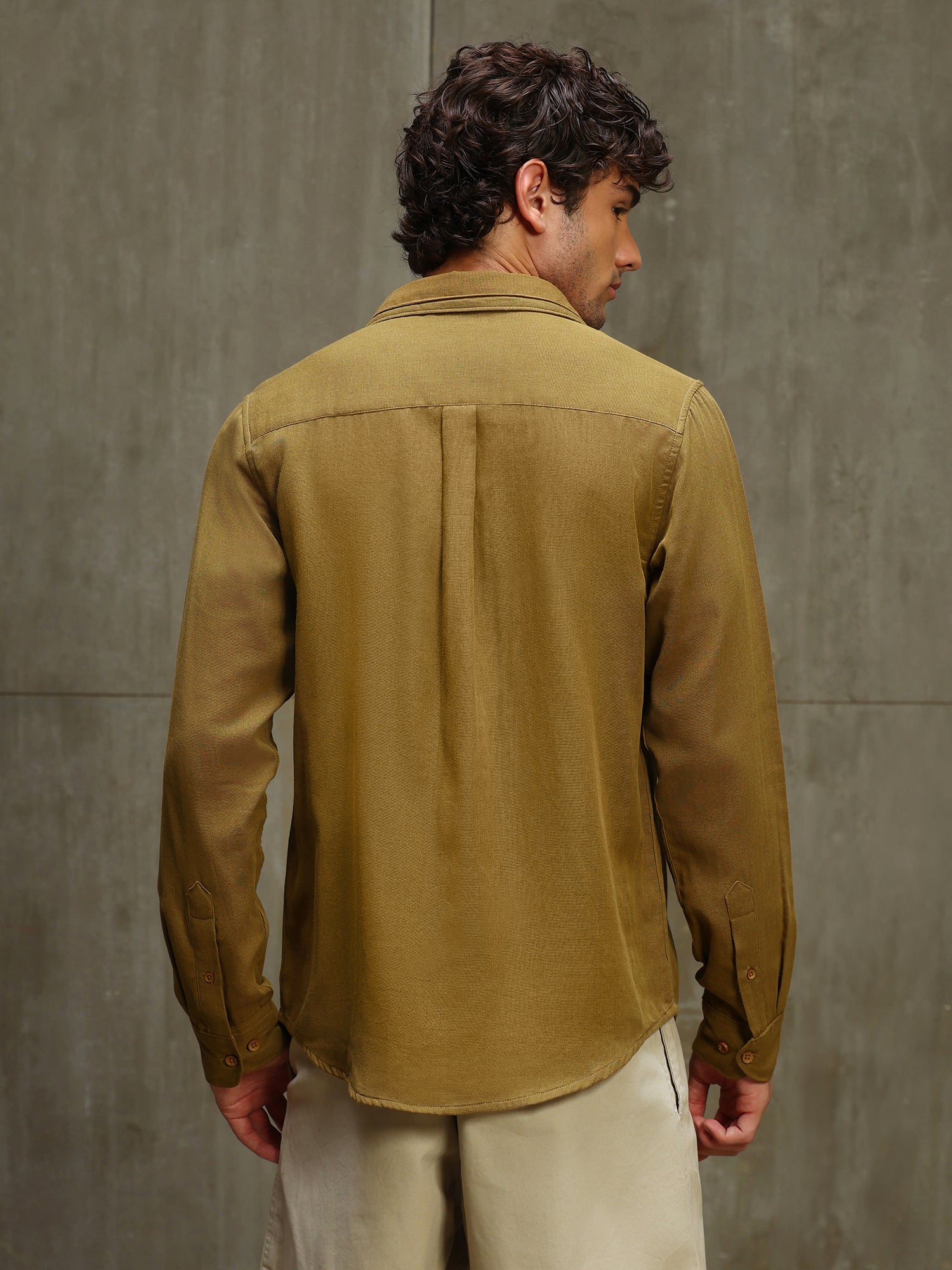 Men Mustard Solid Full Sleeves Shirt