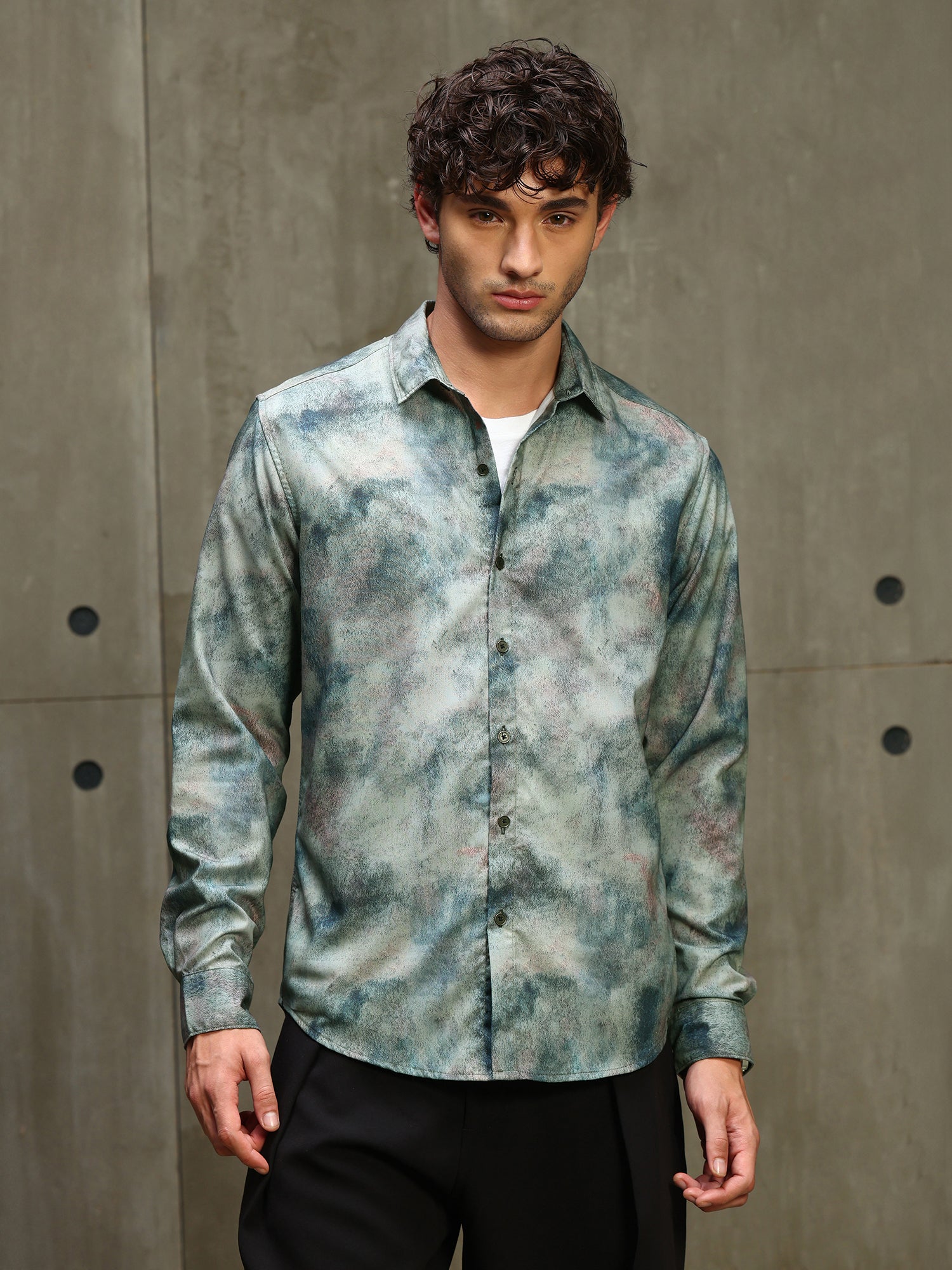 Men Multi Abstract Print Full Sleeves Shirt