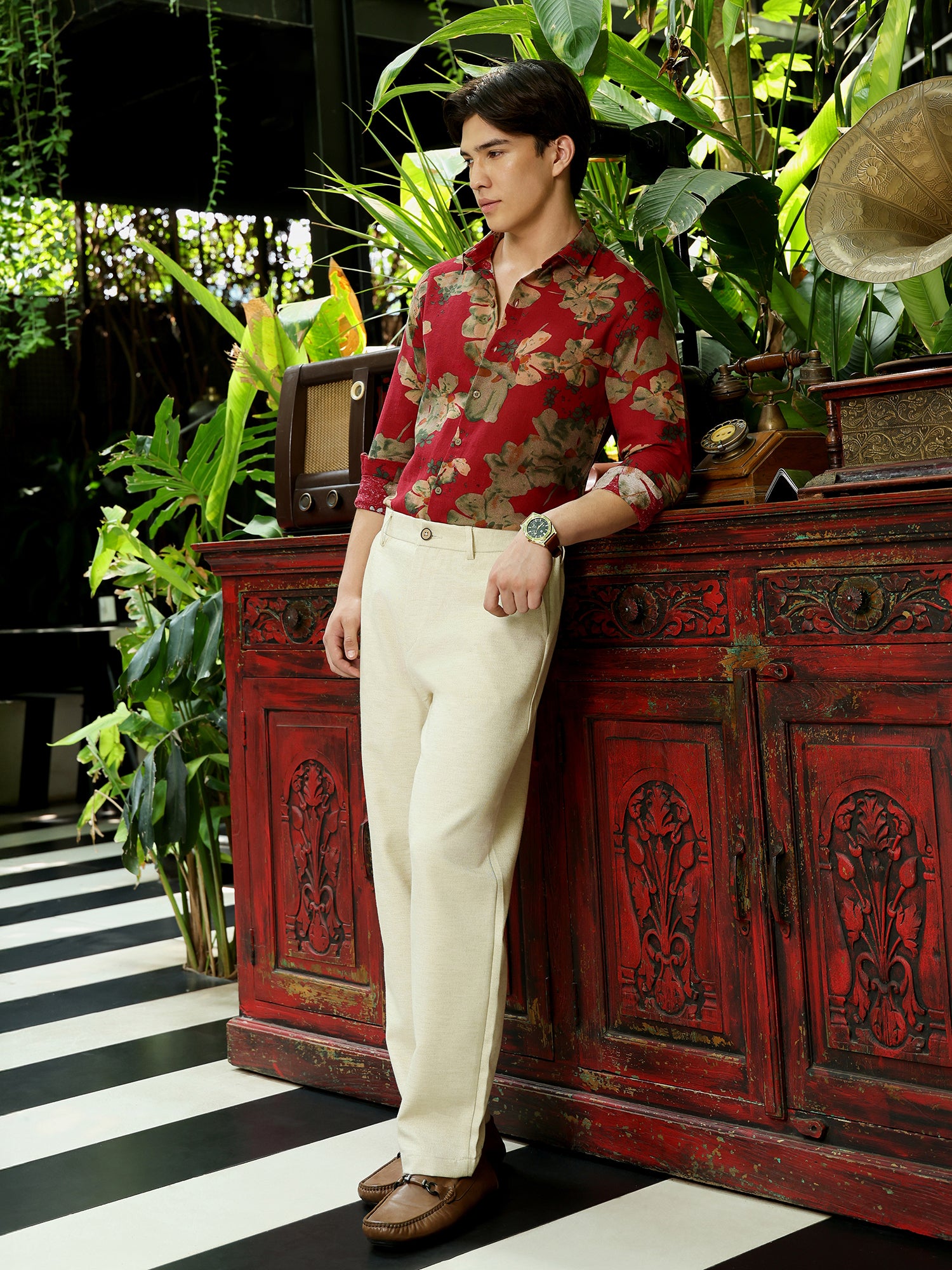 Men Cream Textured Trouser