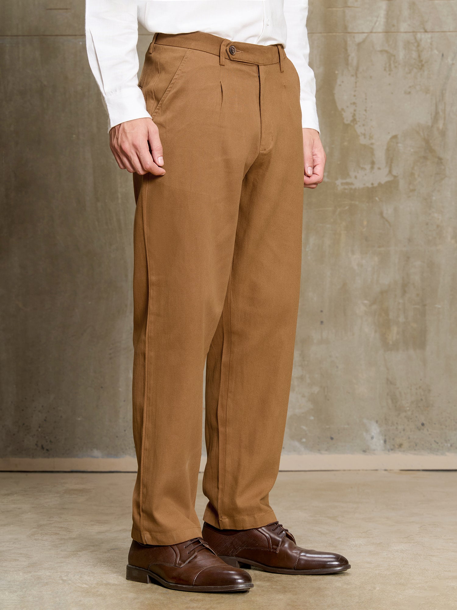 Men Brown Solid Regular Fit Formal Trousers