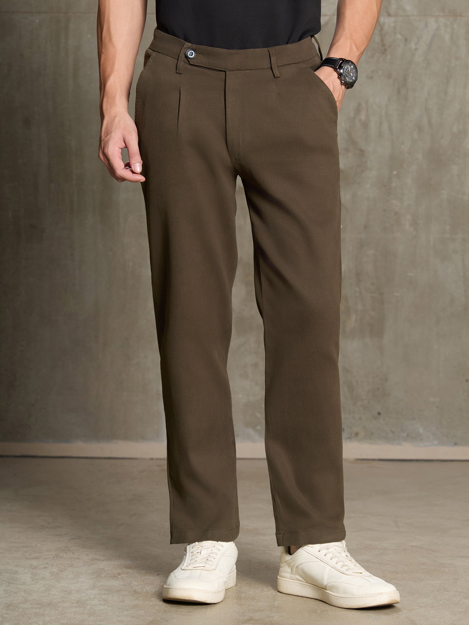 Men Brown Solid Regular Fit Casual Trousers