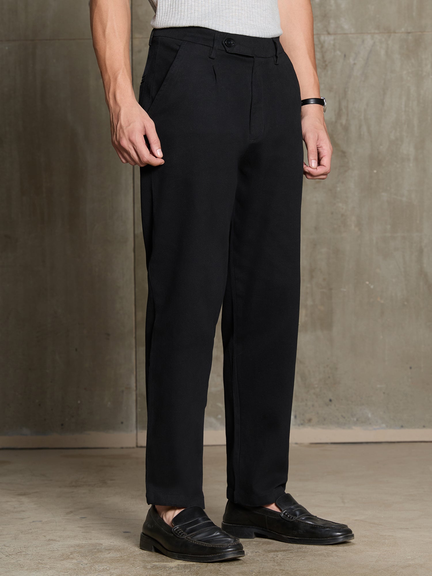 Men Black Solid Regular Fit Formal Trousers