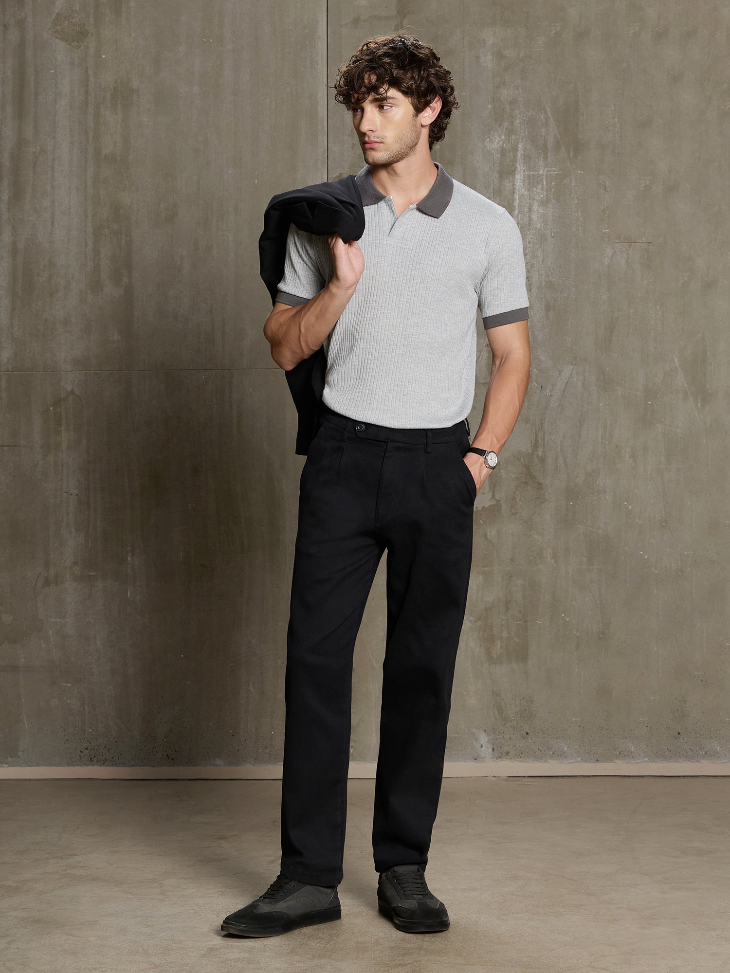 Men Black Solid Regular Fit Formal Trousers