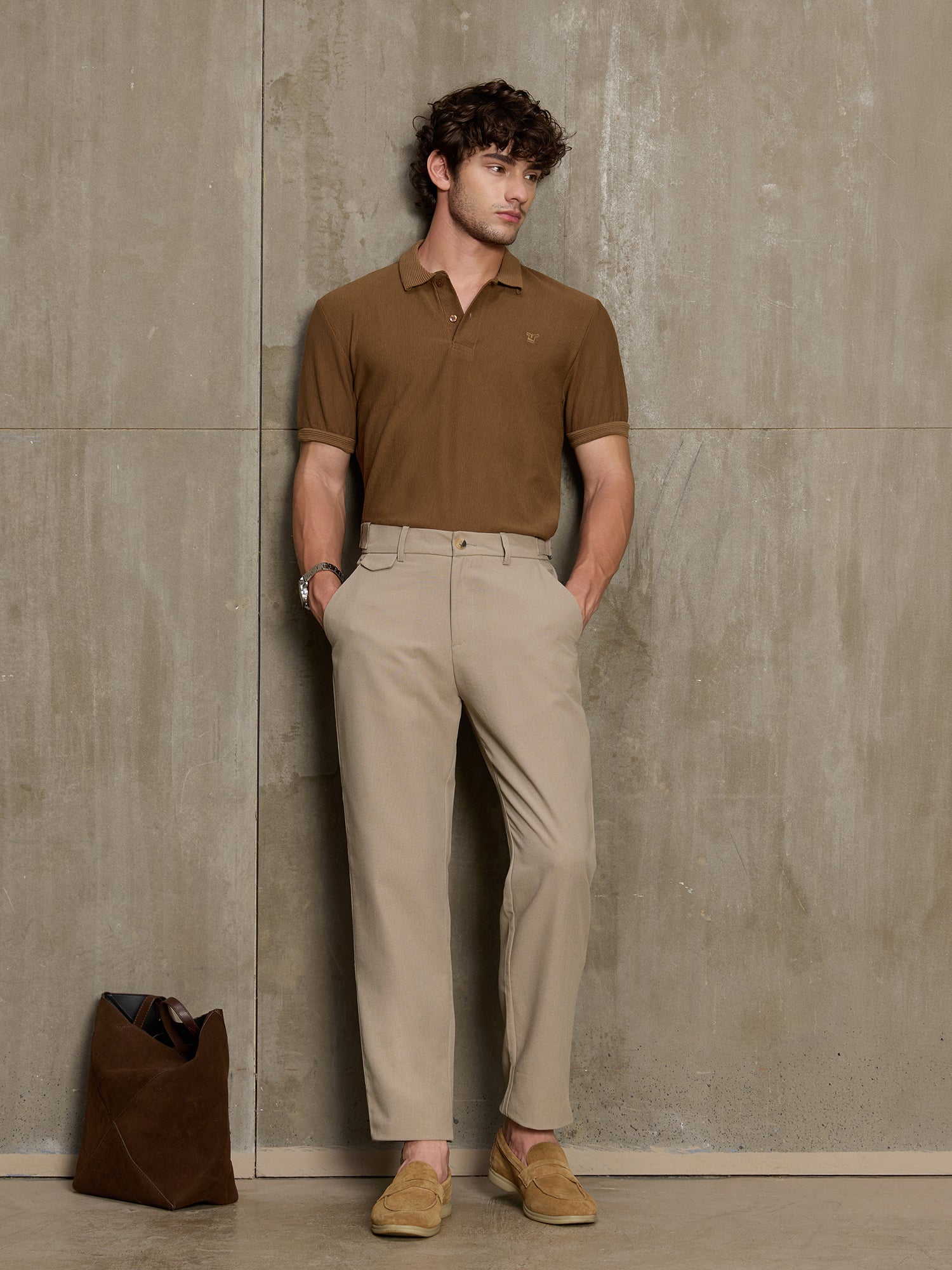 Men Beige Solid Regular Fit Casual Trousers
