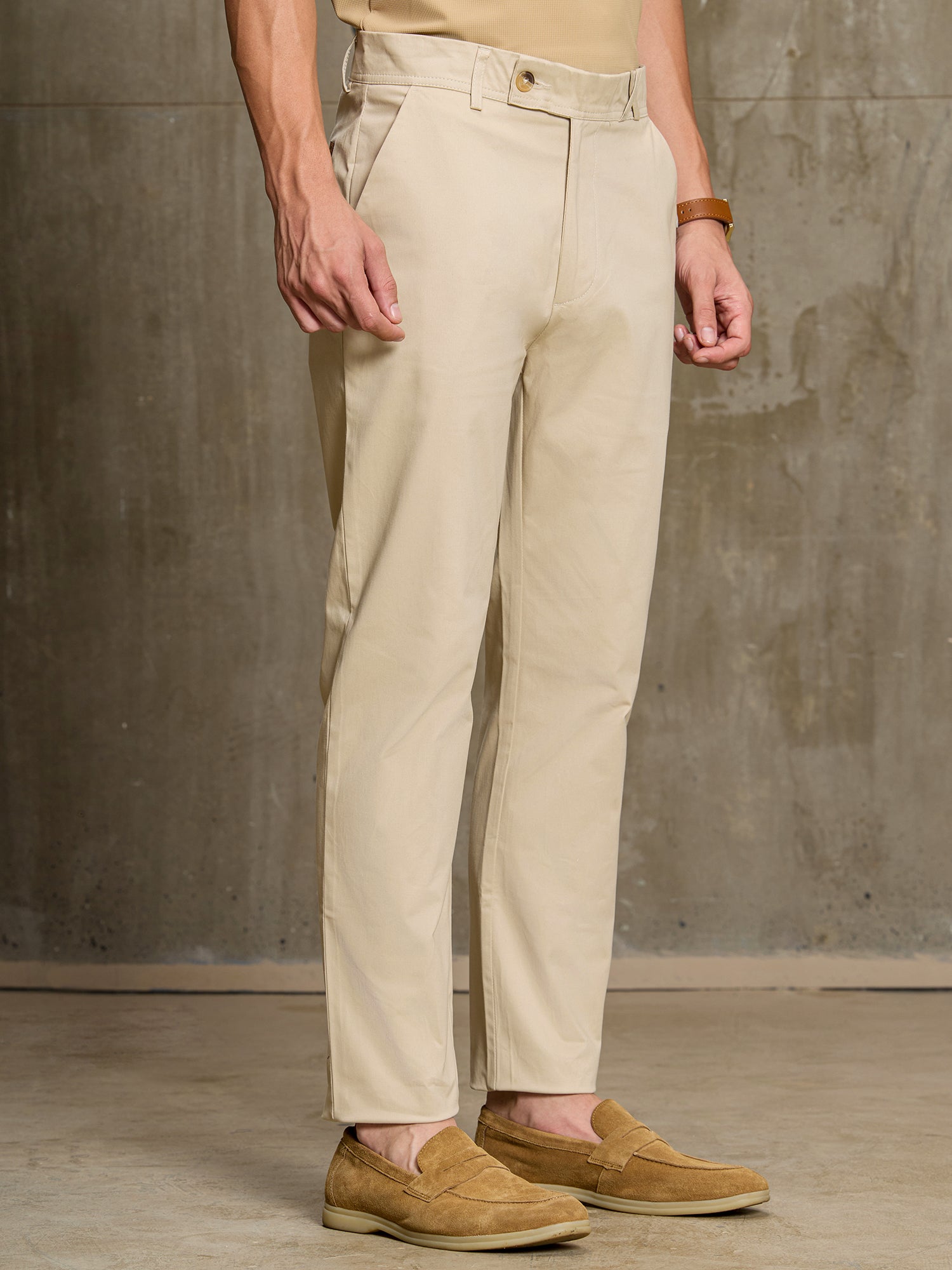 Men Beige Solid Slim Fit Casual Trousers