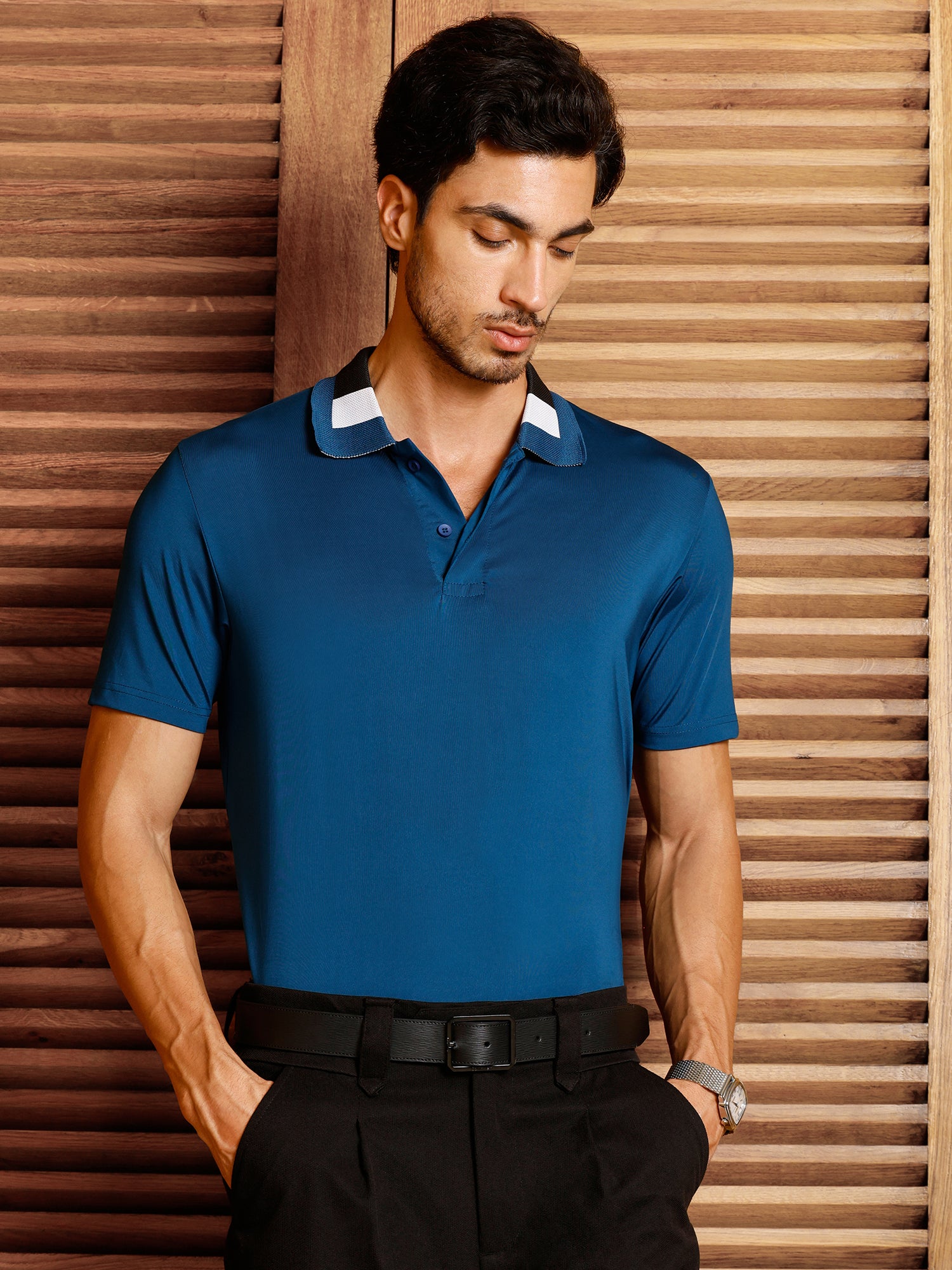 Men Blue Solid T-Shirt