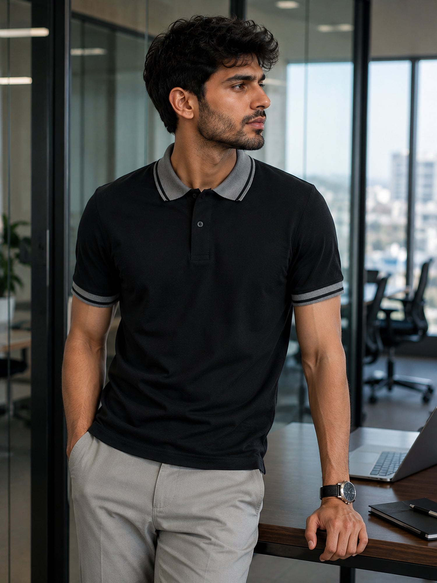 Men Black Solid T-Shirt