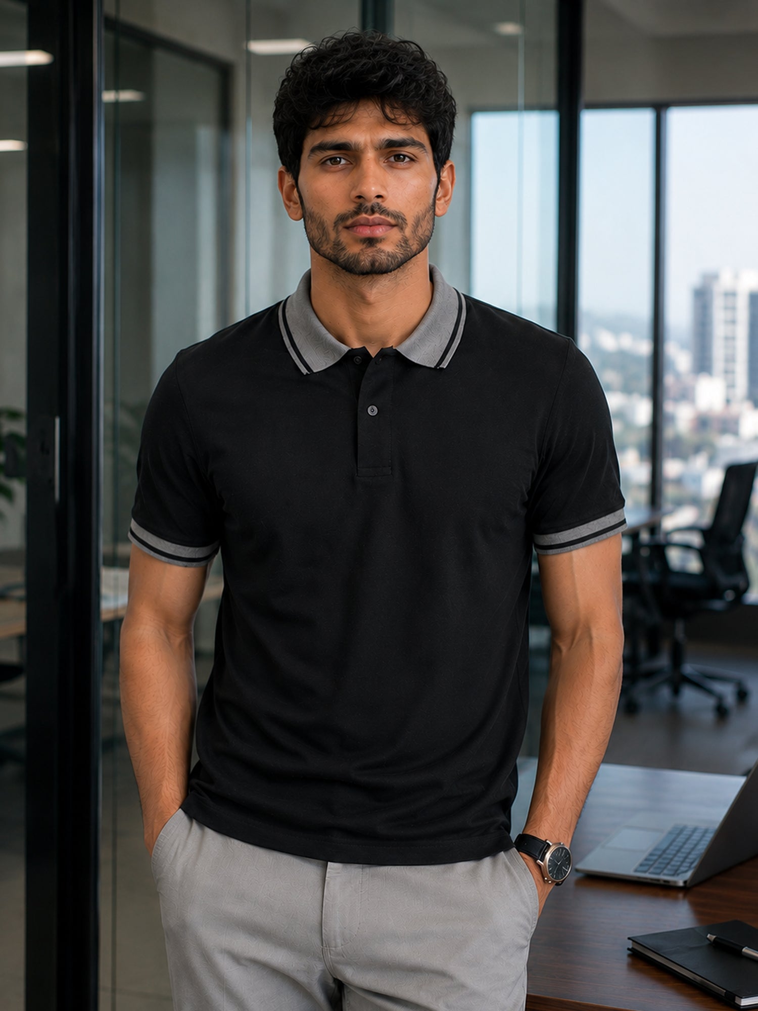 Men Black Solid T-Shirt
