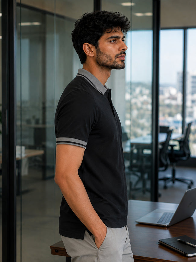 Men Black Solid T-Shirt