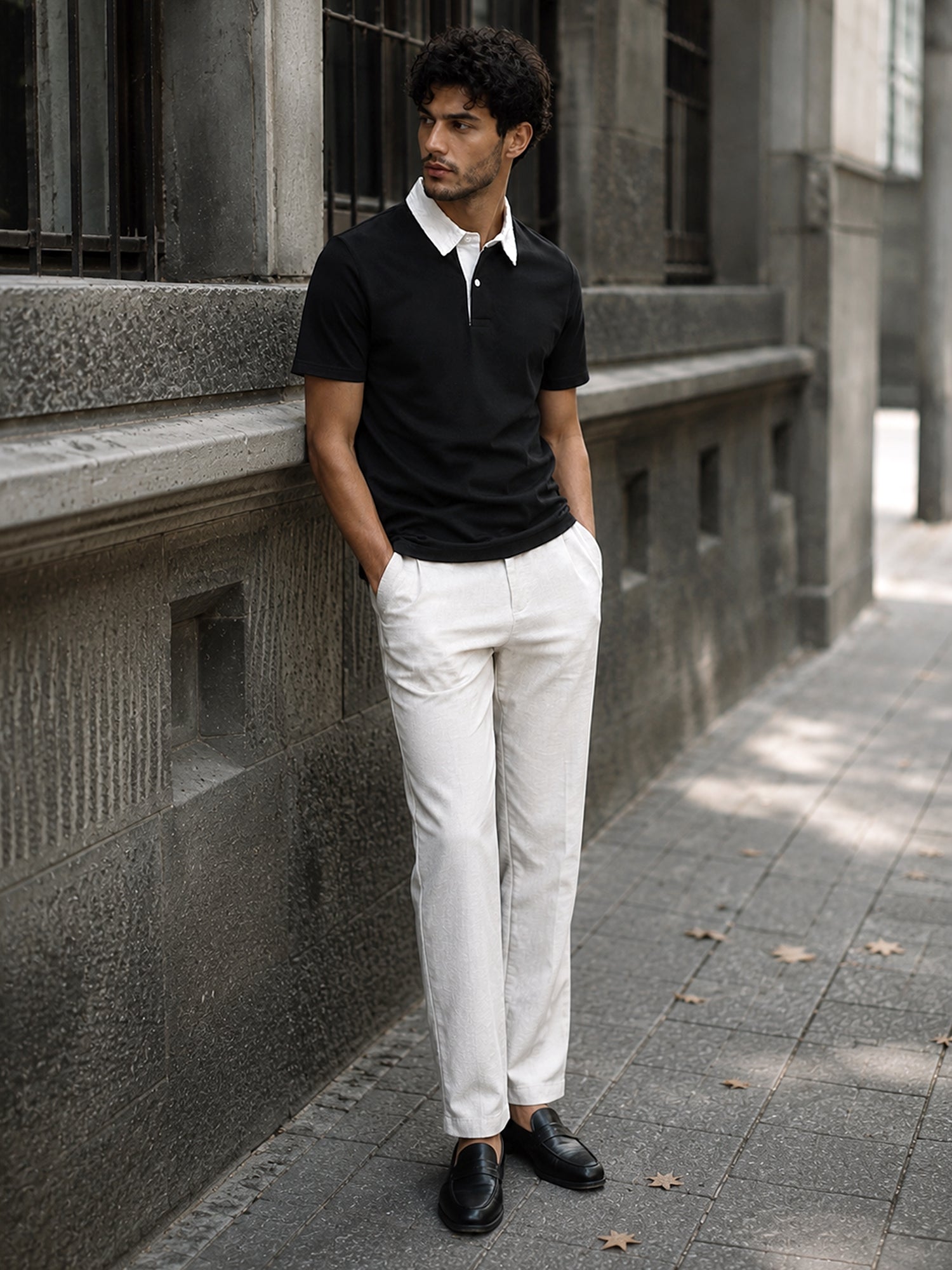 Men Black Solid T-Shirt