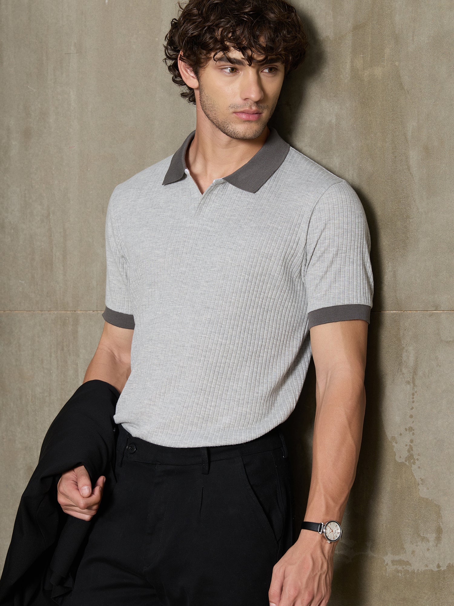 Men Light Grey Self-Design Slim Fit T-Shirt