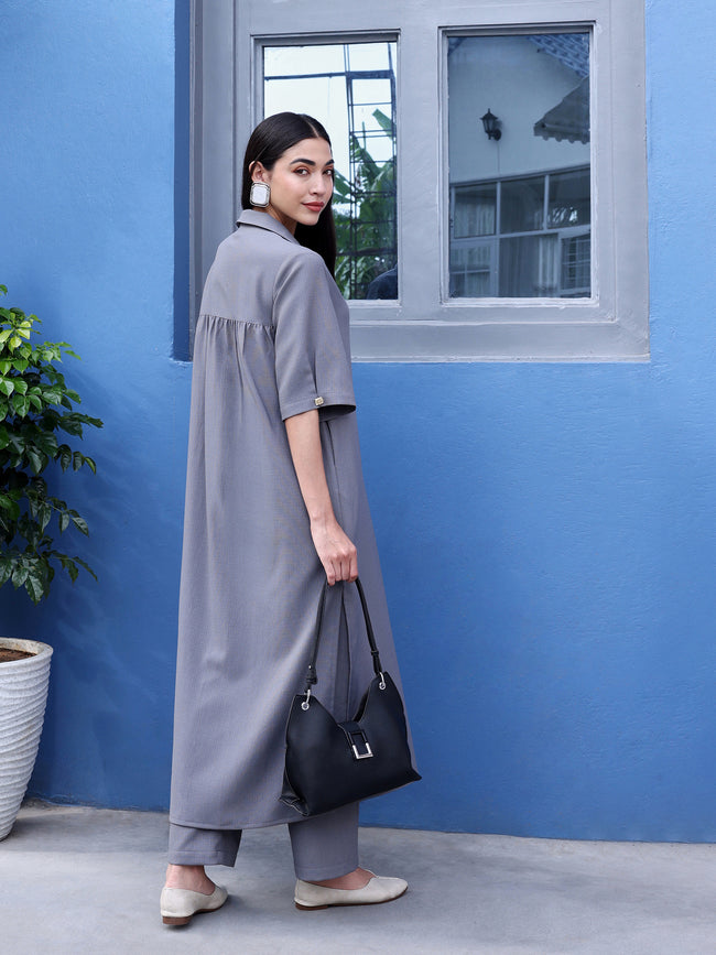 Women Grey Solid Polyblend Straight Kurta with Trousers Set