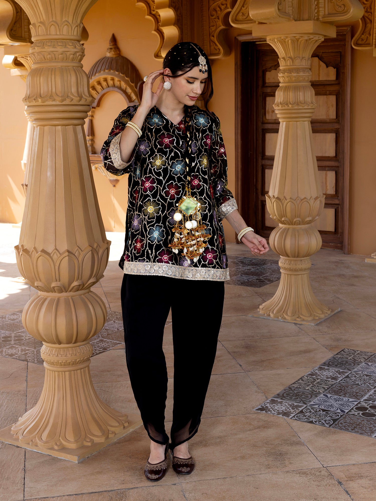 Women Black Floral Embroidered Georgette Kurta with Trousers