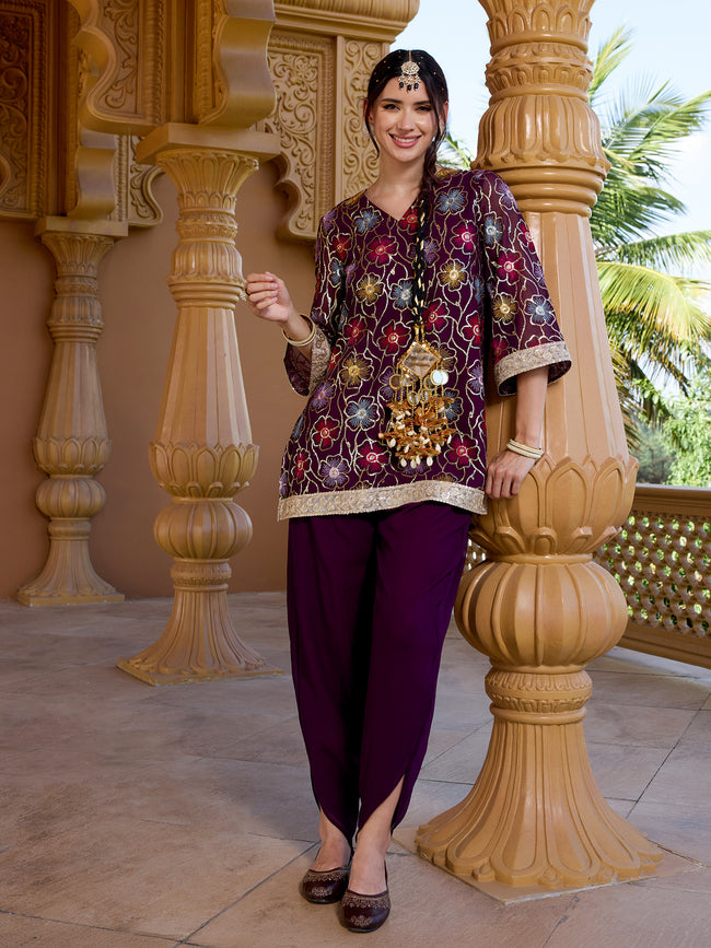 Women Purple Floral Embroidered Georgette Kurta with Trousers
