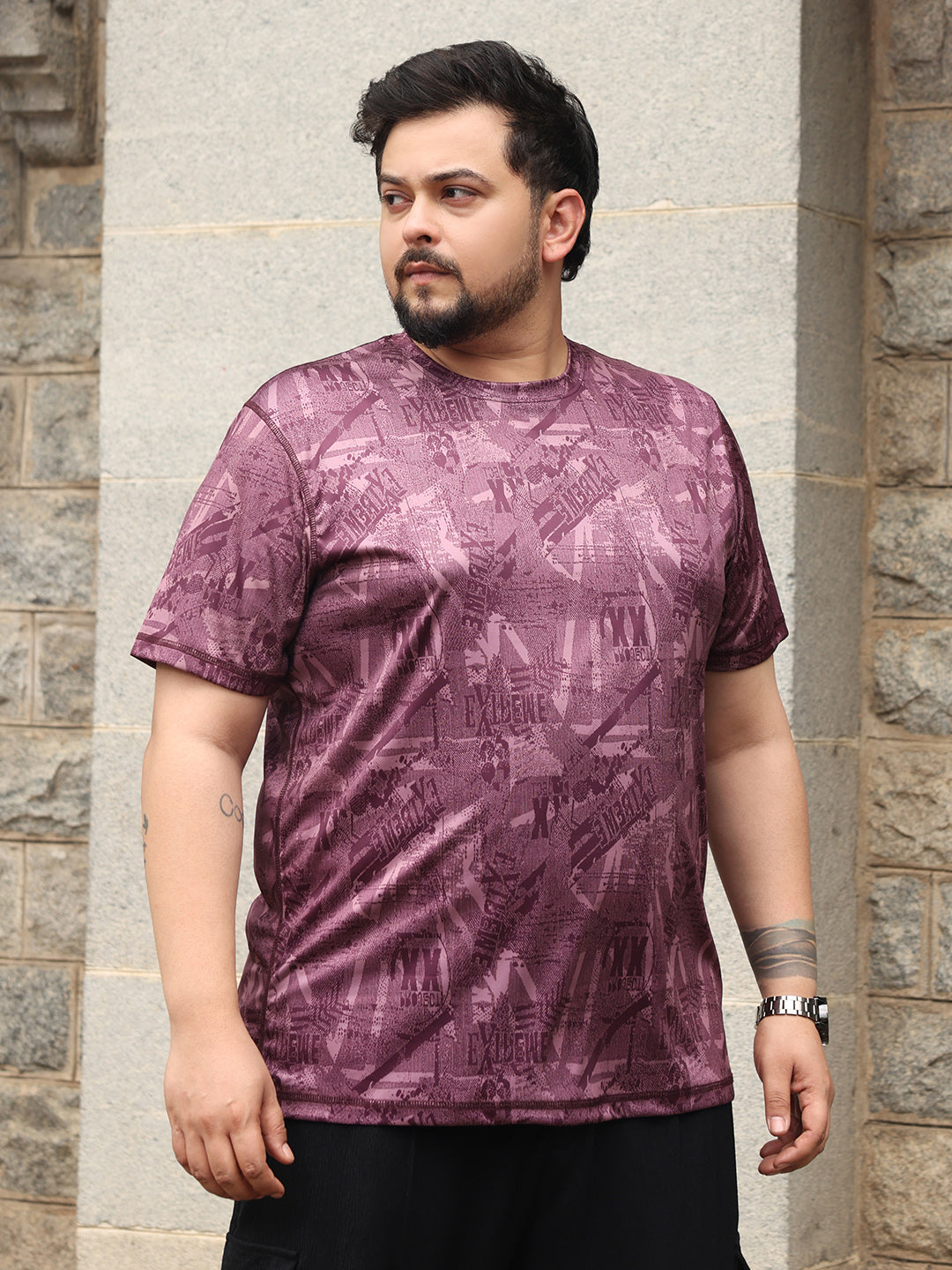 Men Brick Red Abstract-Typo Activewear T-Shirt