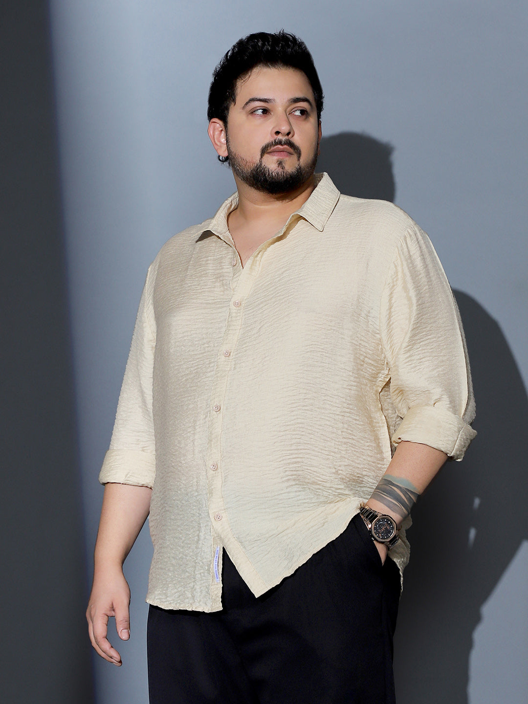 Men Off-White Solid Creased-Tactile Shirt