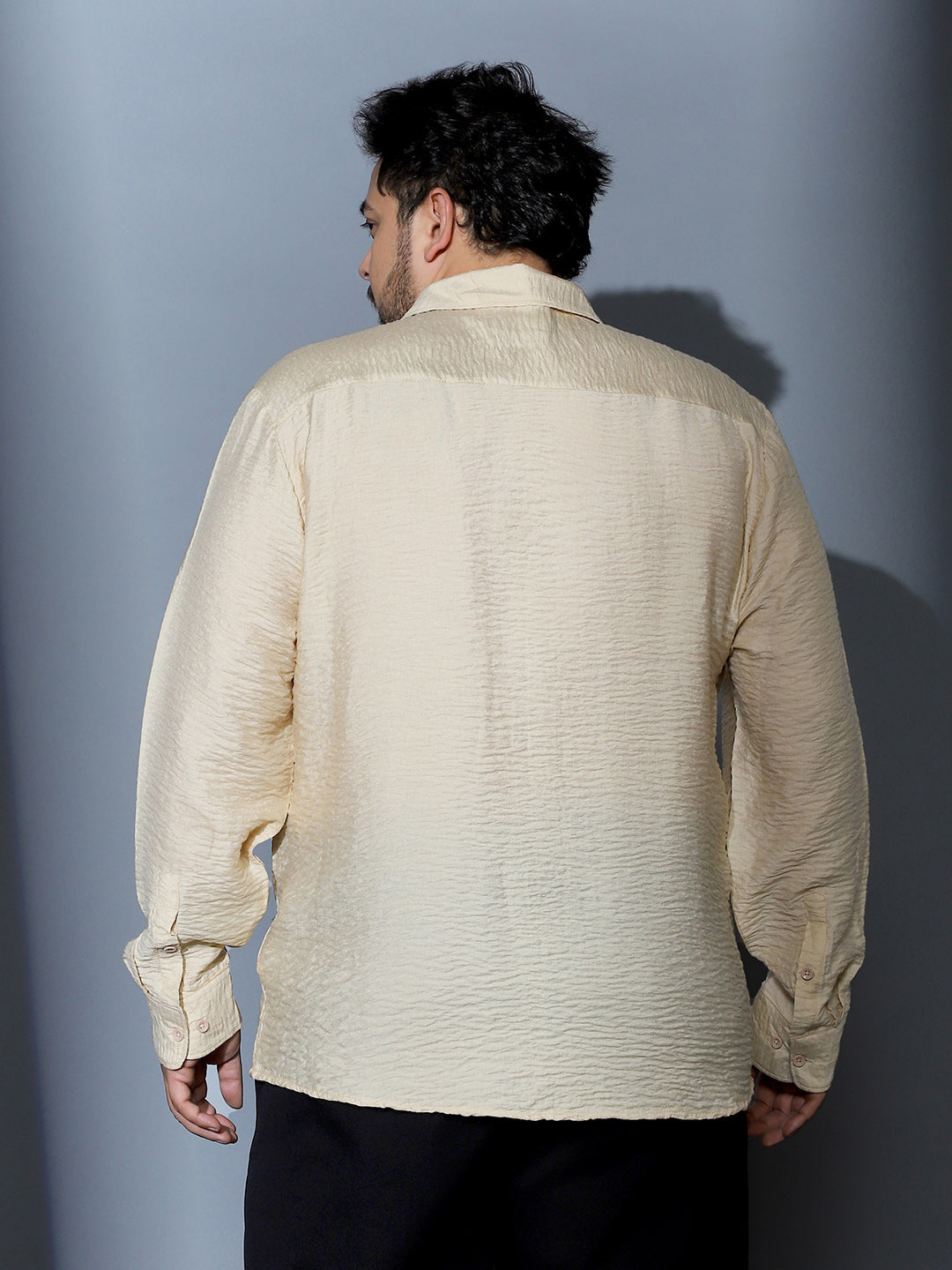 Men Off-White Solid Creased-Tactile Shirt