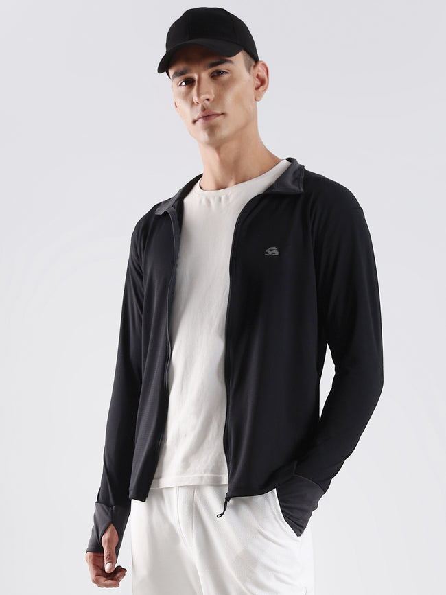 Men Black Sunscreen Jacket With UV Protection And Zipper