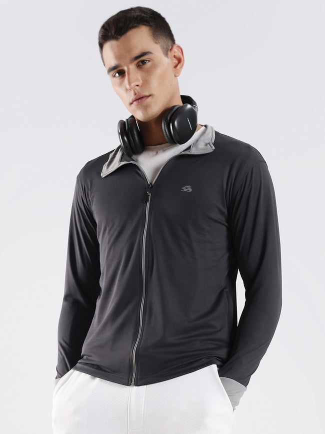 Men Grey Sunscreen Jacket With UV Protection And Zipper