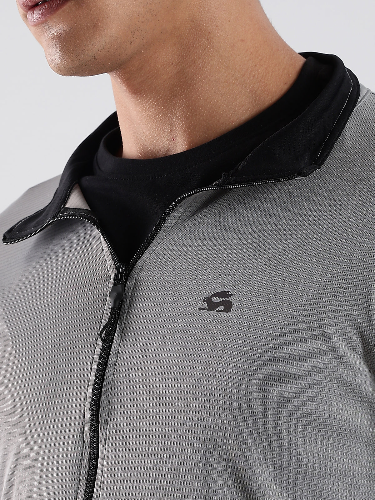 Men Grey Sunscreen Jacket With UV Protection And Zipper