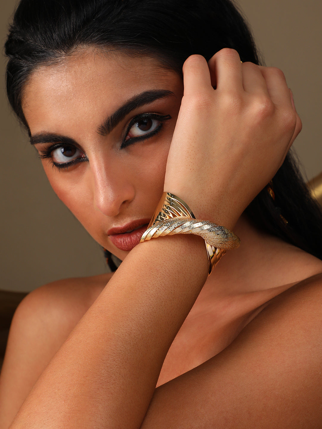 Women Gold Plated Designer Party Bracelet