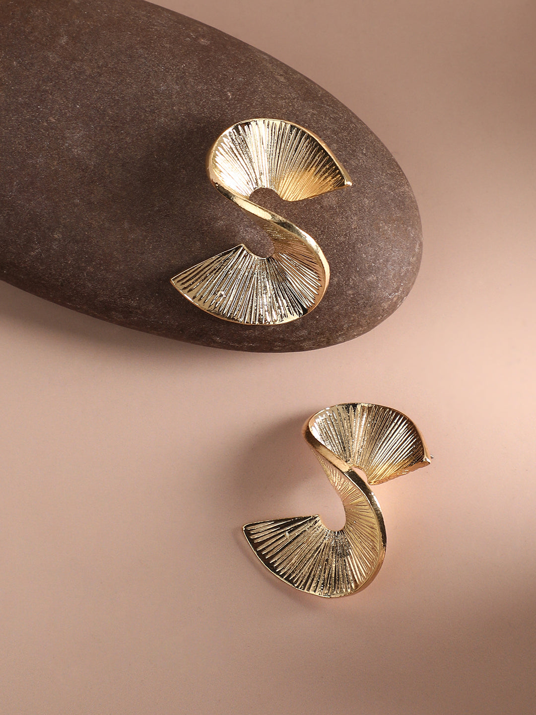 Women Gold Plated Designer Casual Drop Earring