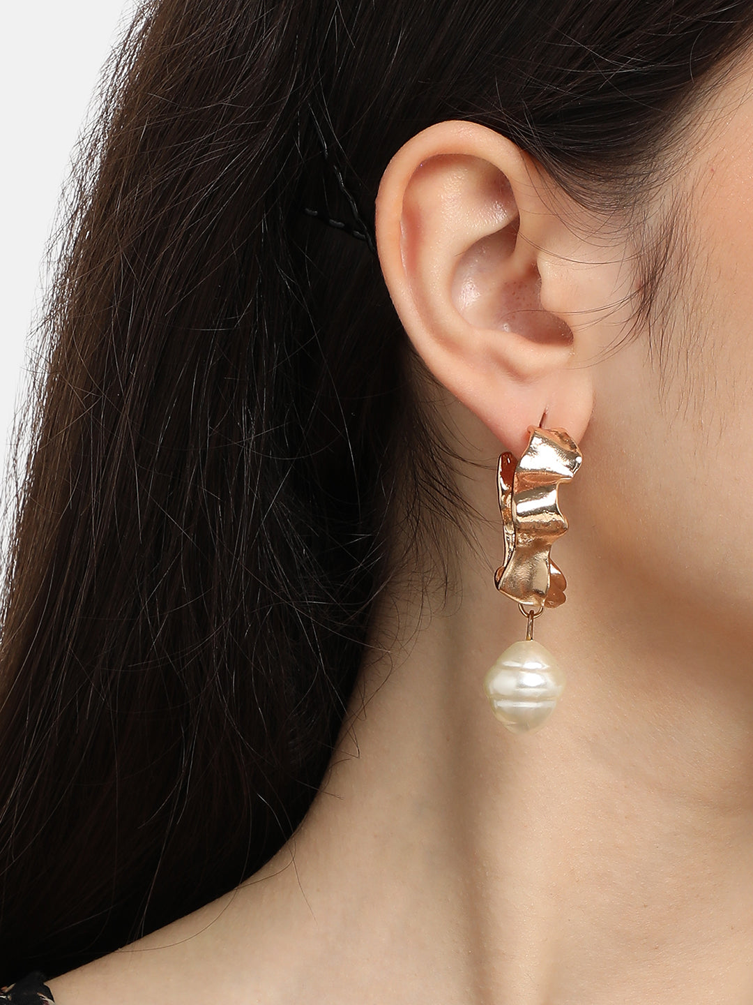 Women Gold Plated Designer Stone Party Drop Earring