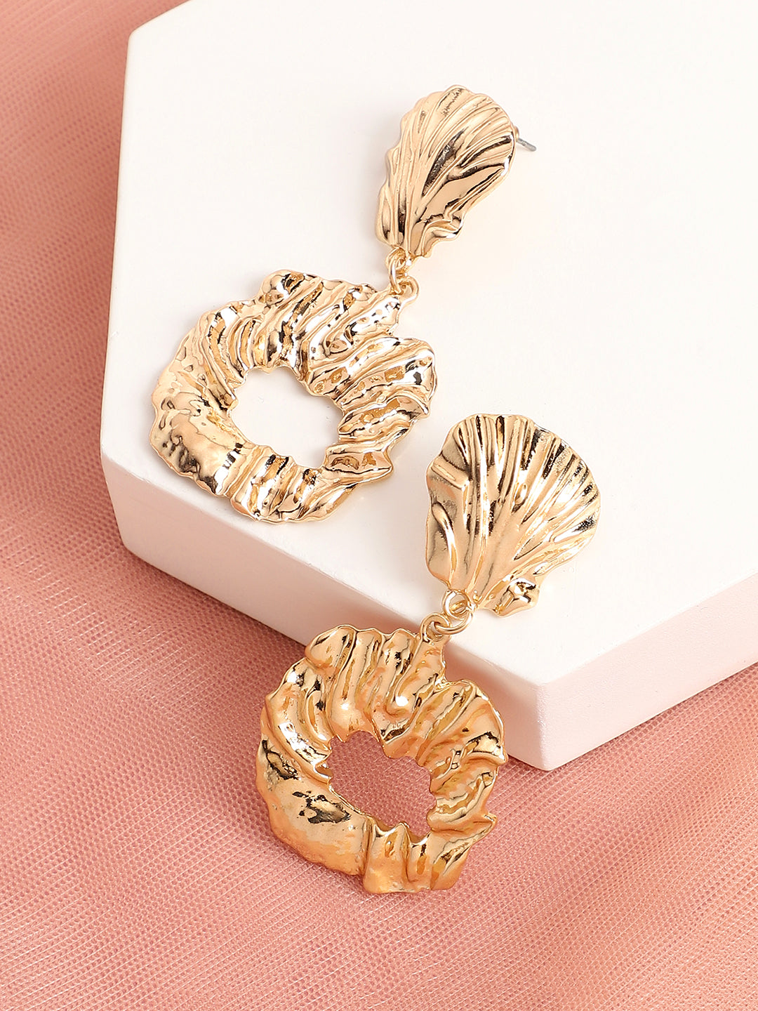 Women Gold Plated Designer Stone Party Drop Earring