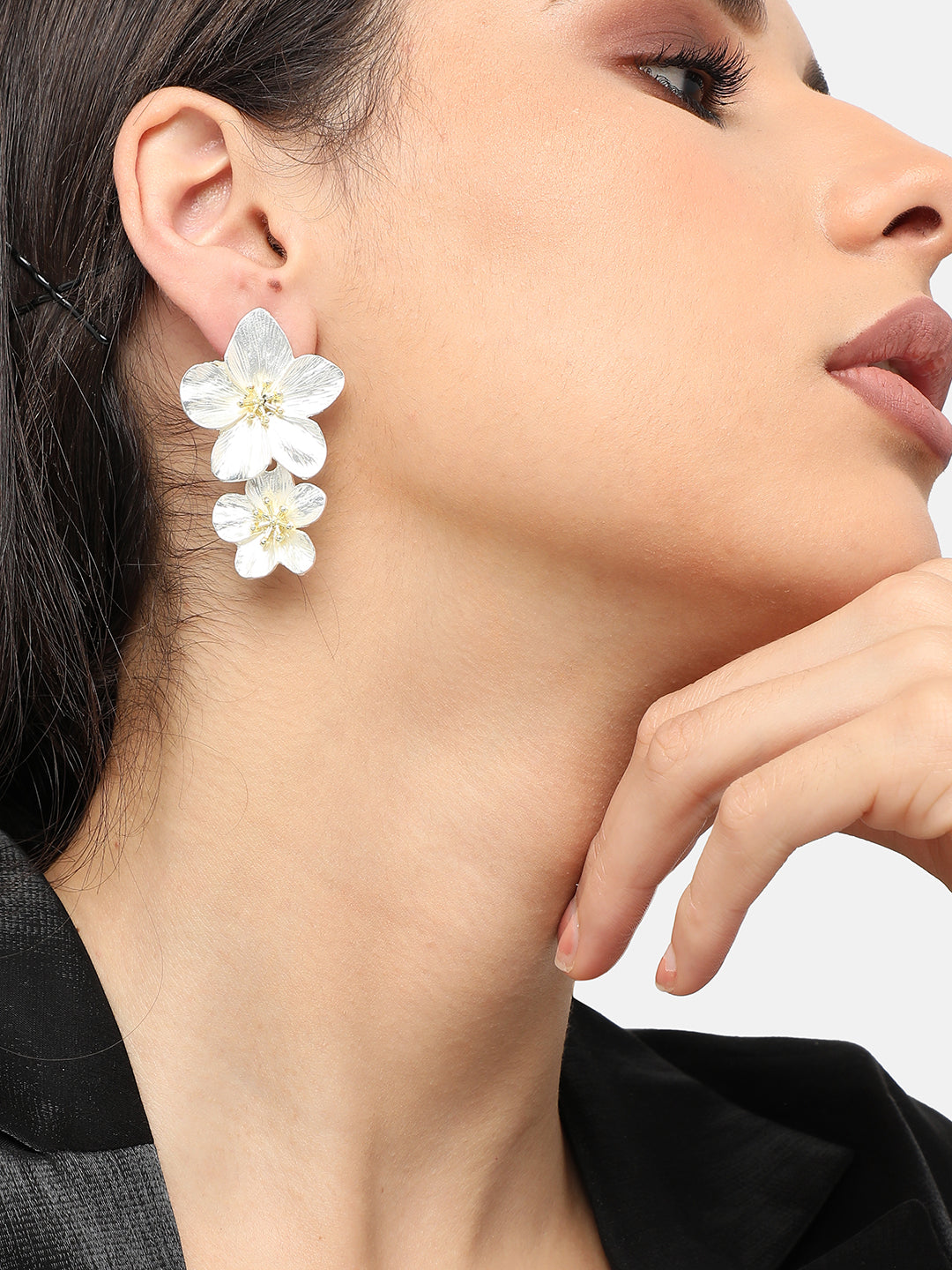 Women White Gold Plated Designer Stone Party Drop Earring