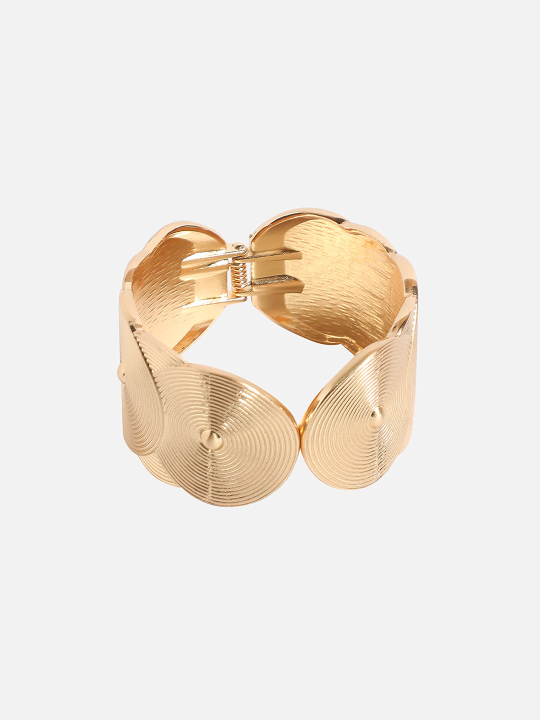 Women Circular Ribbed Bracelet