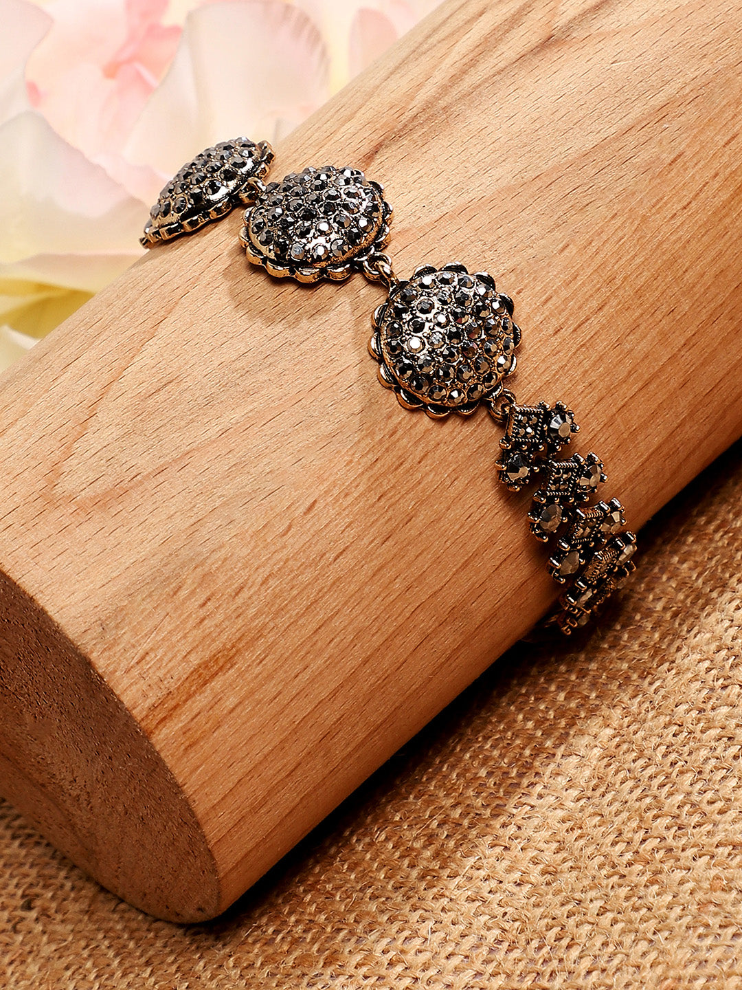 Women Circular Antique Bracelet
