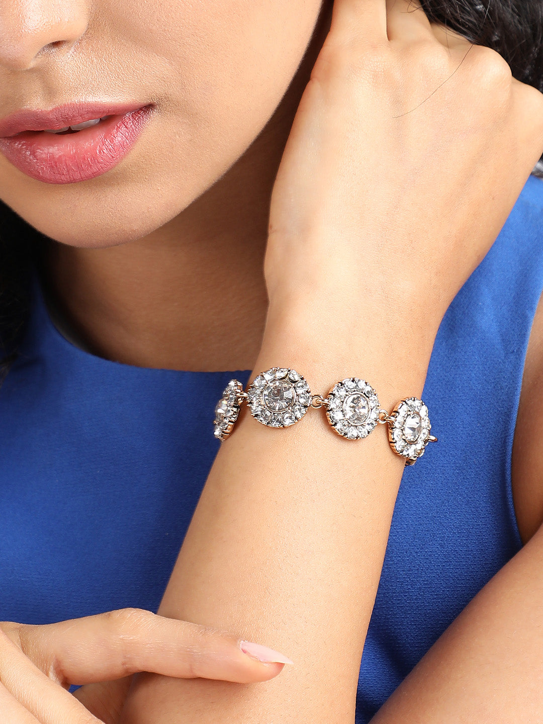 Women Circular Crystal Bracelet