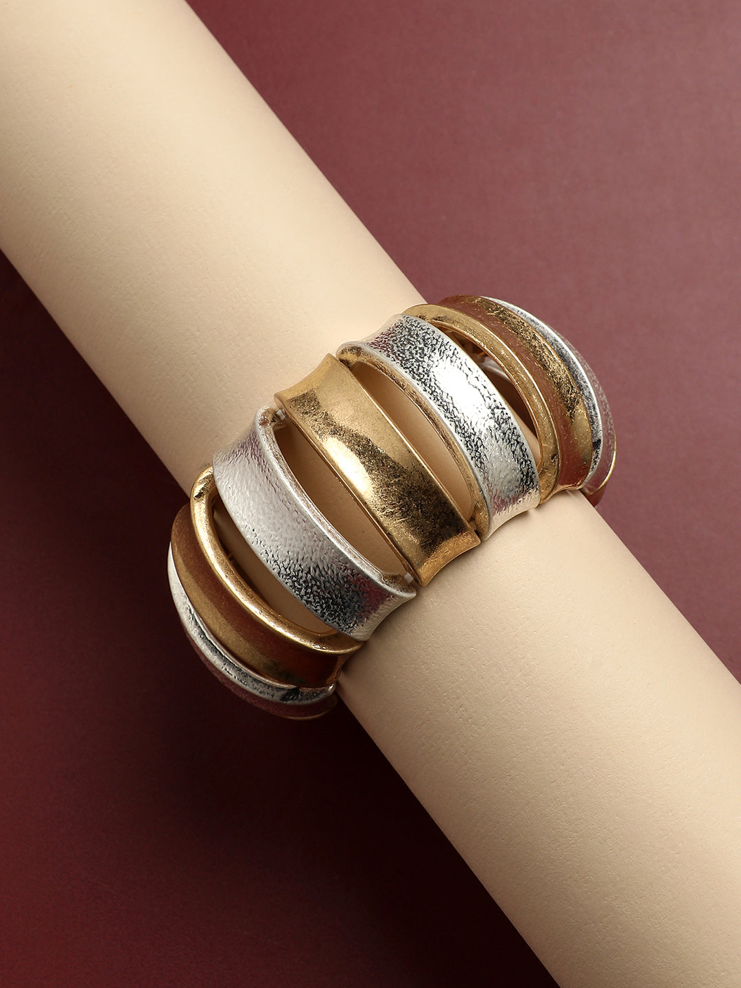 Women Contrast Curve Statement Bracelet