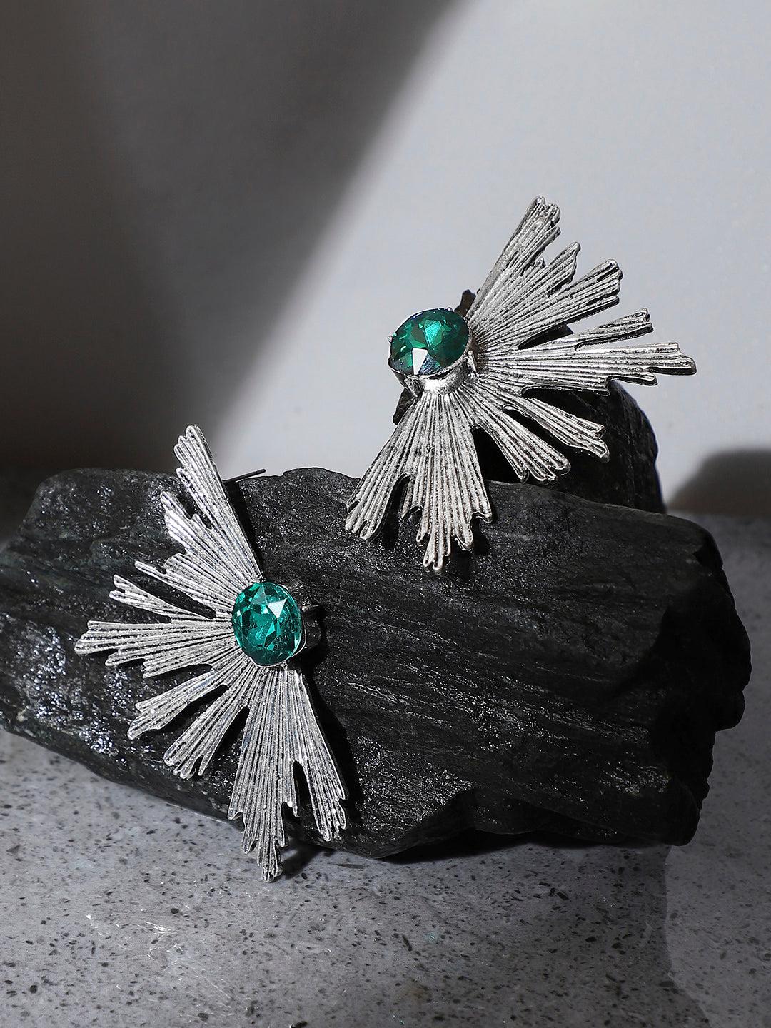 Women Silver Metallic Flora Drop Earringss