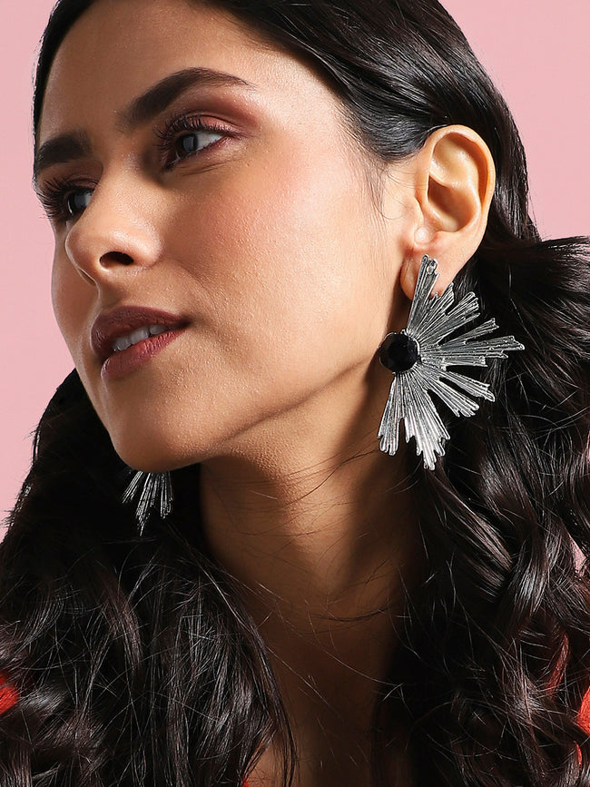 Women Silver-Plated Contemporary Studs Earrings