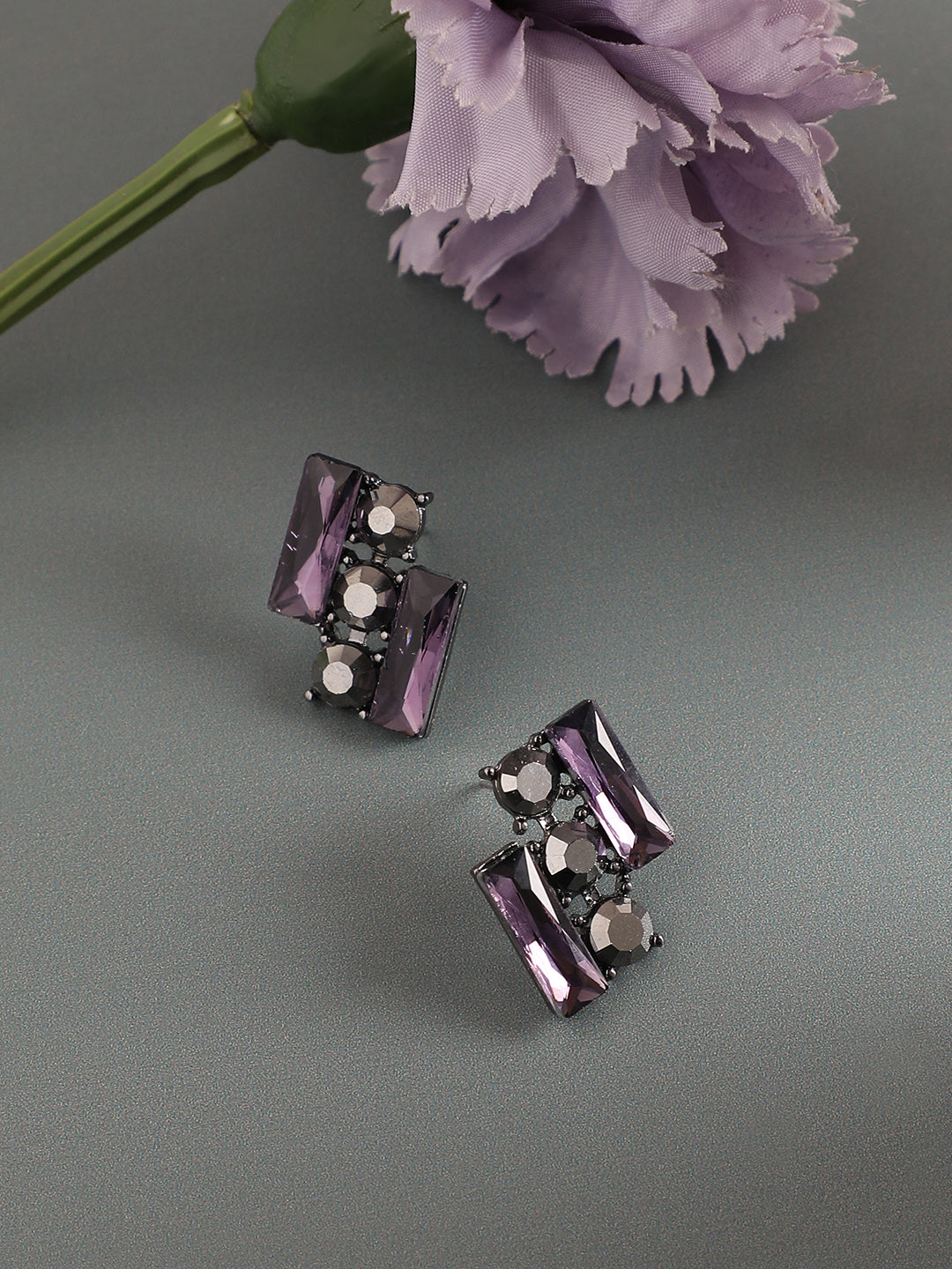 Women Silver Crystal Bar Stud Earringss