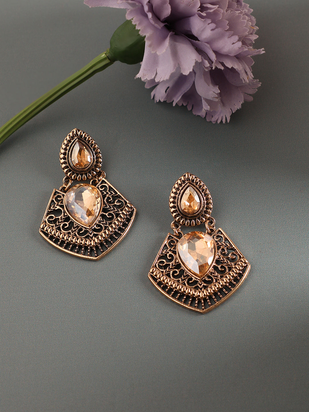 Women Gold Textured Pear Drop Earringss