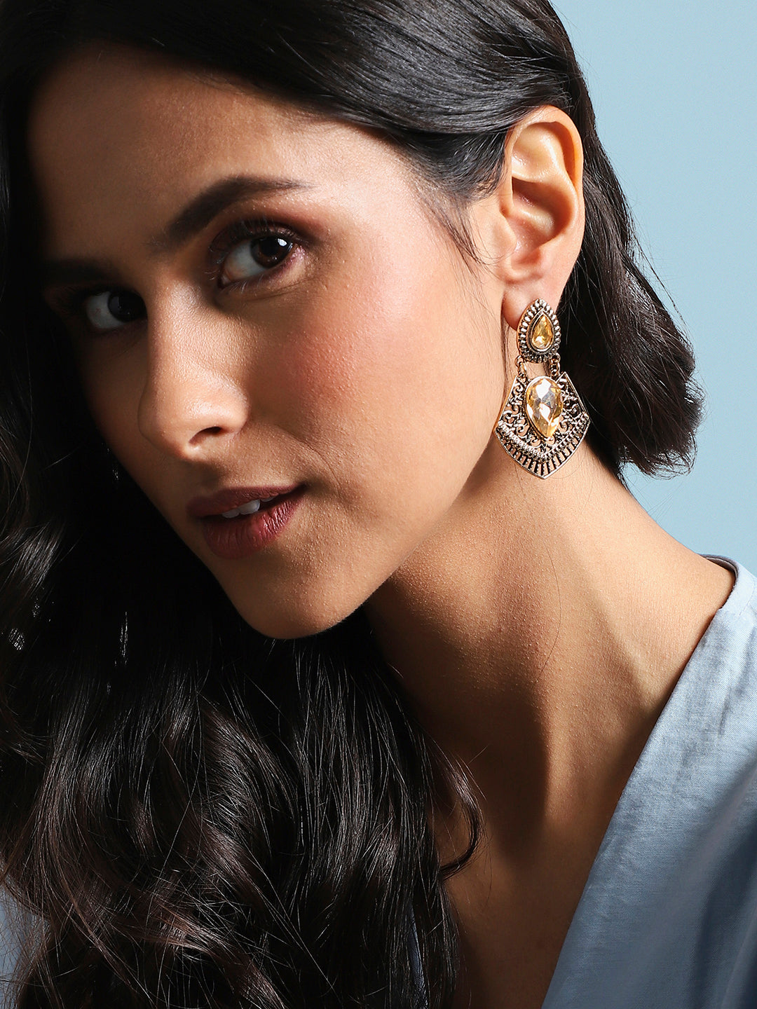 Women Gold Textured Pear Drop Earringss