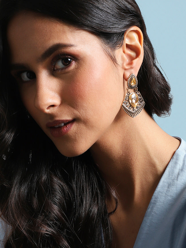 Women Gold Textured Pear Drop Earringss