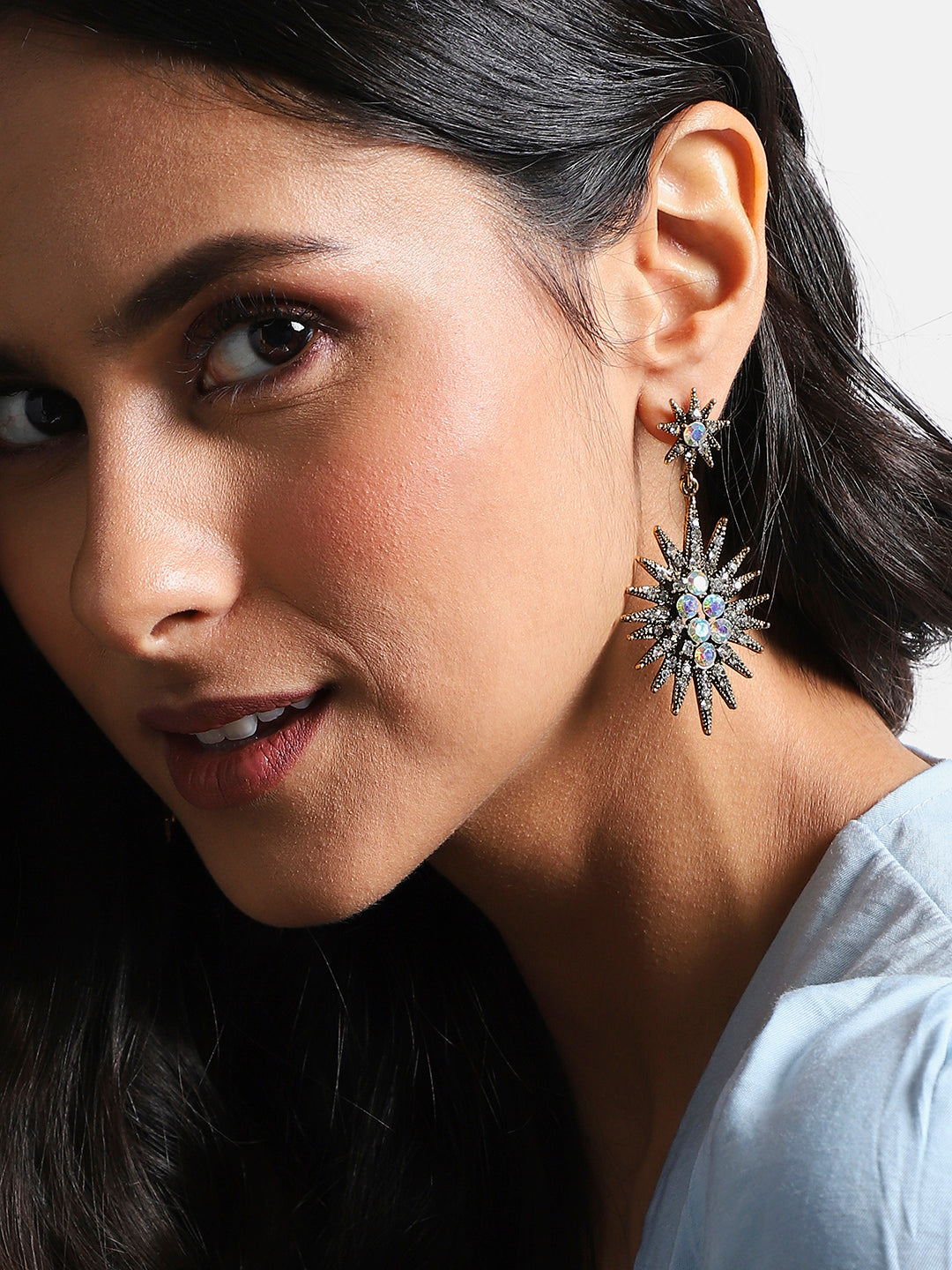 Women Silver Crystal Rays Drop Earringss