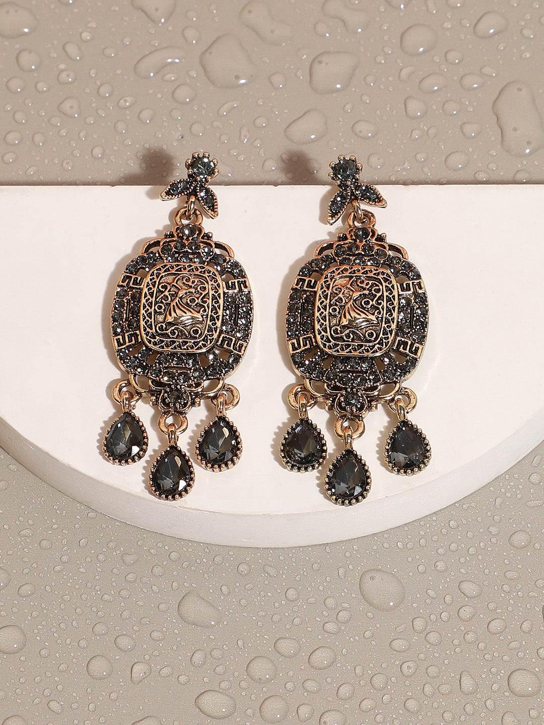 Women Antique Intricate Crystal Drop Earringss