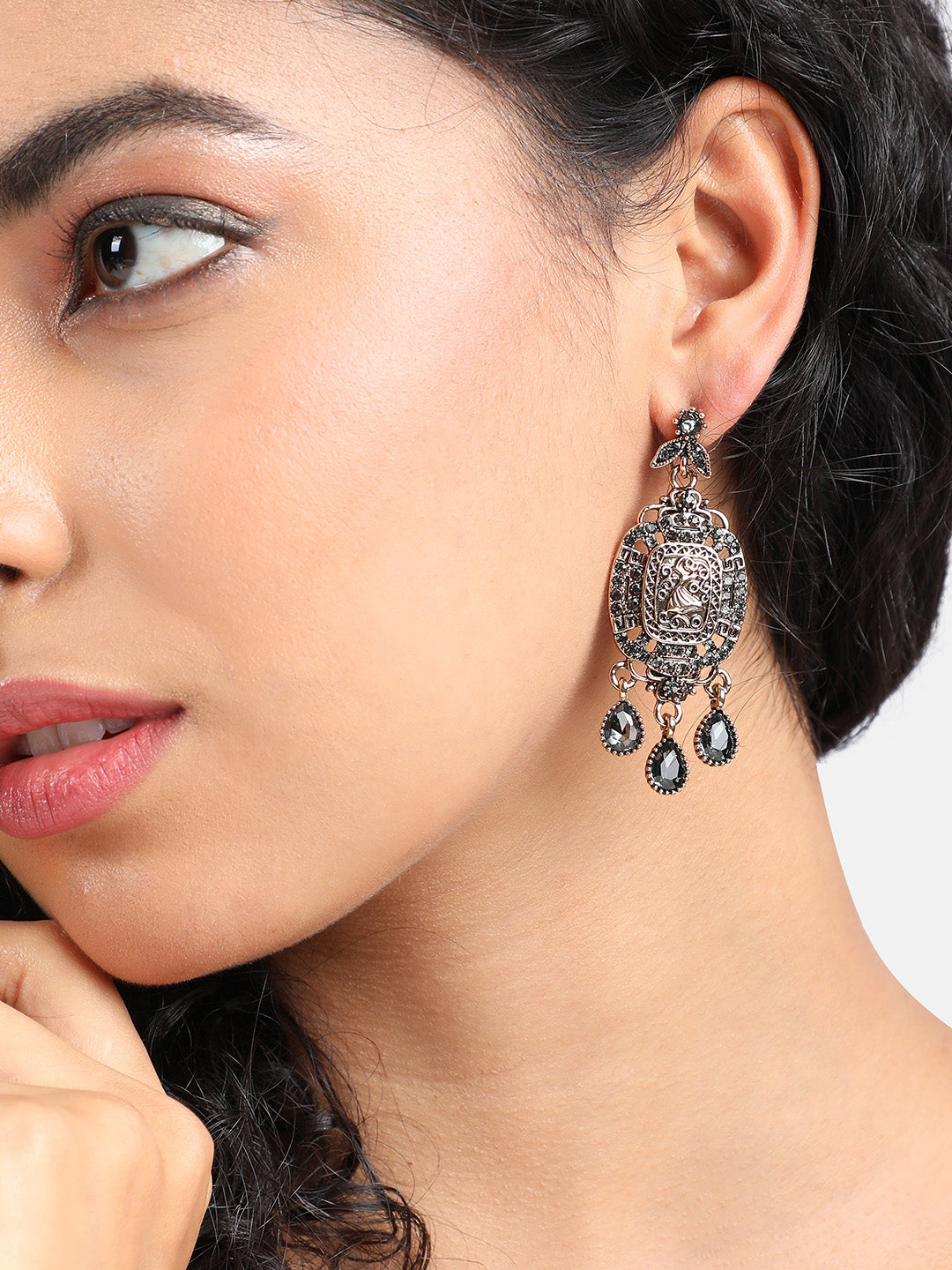 Women Antique Intricate Crystal Drop Earringss