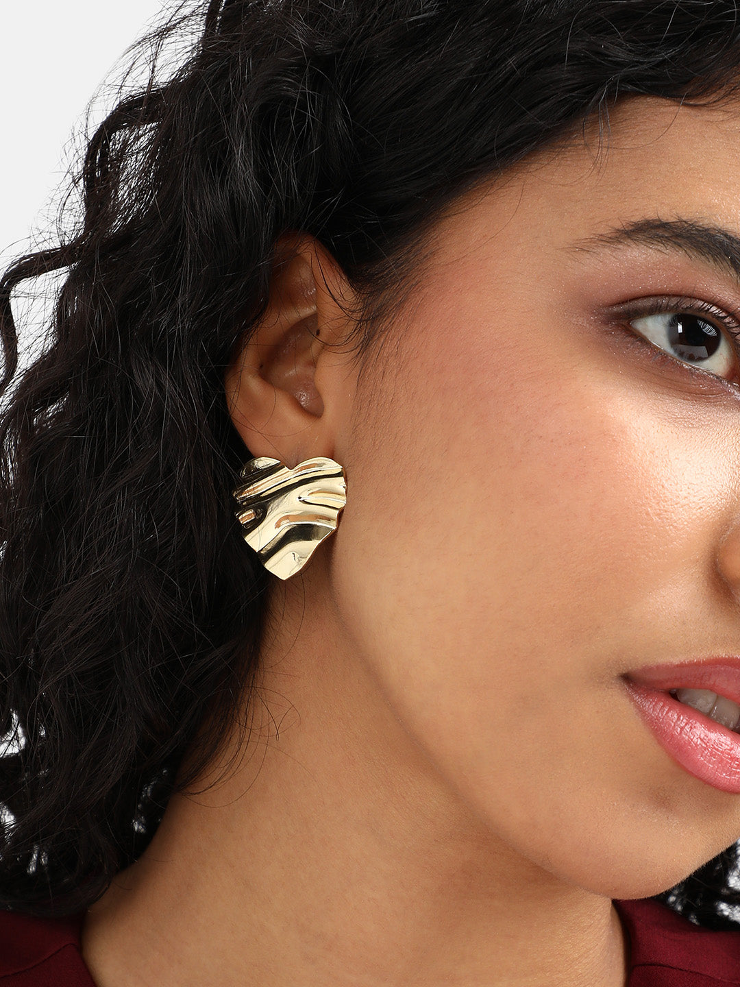 Women Minimal Dented Heart Stud Earrings